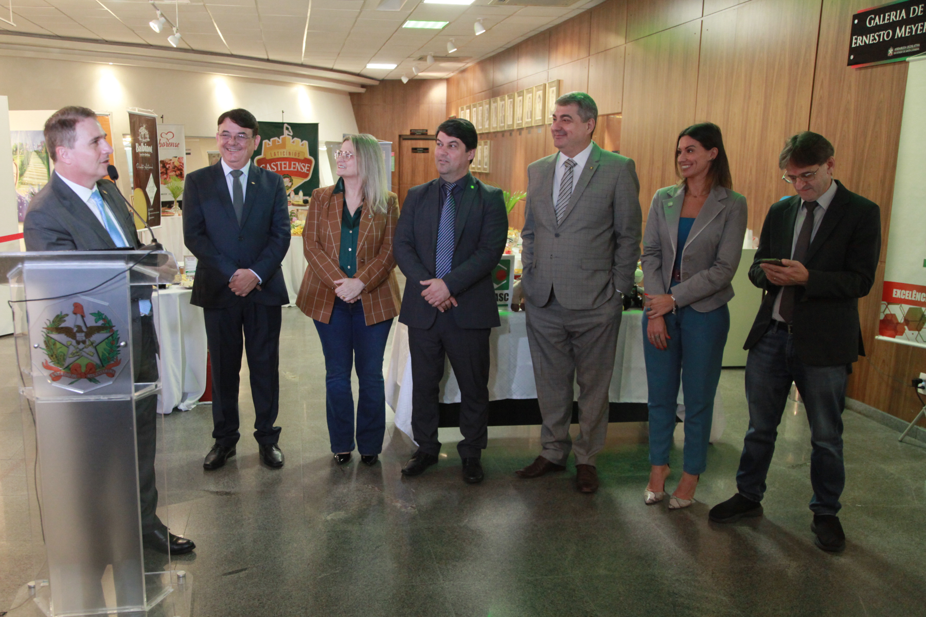 Apresentação do serviço de inspeção realizado pela Cidasc nas agroindústrias e degustação de produtos inspecionados.
