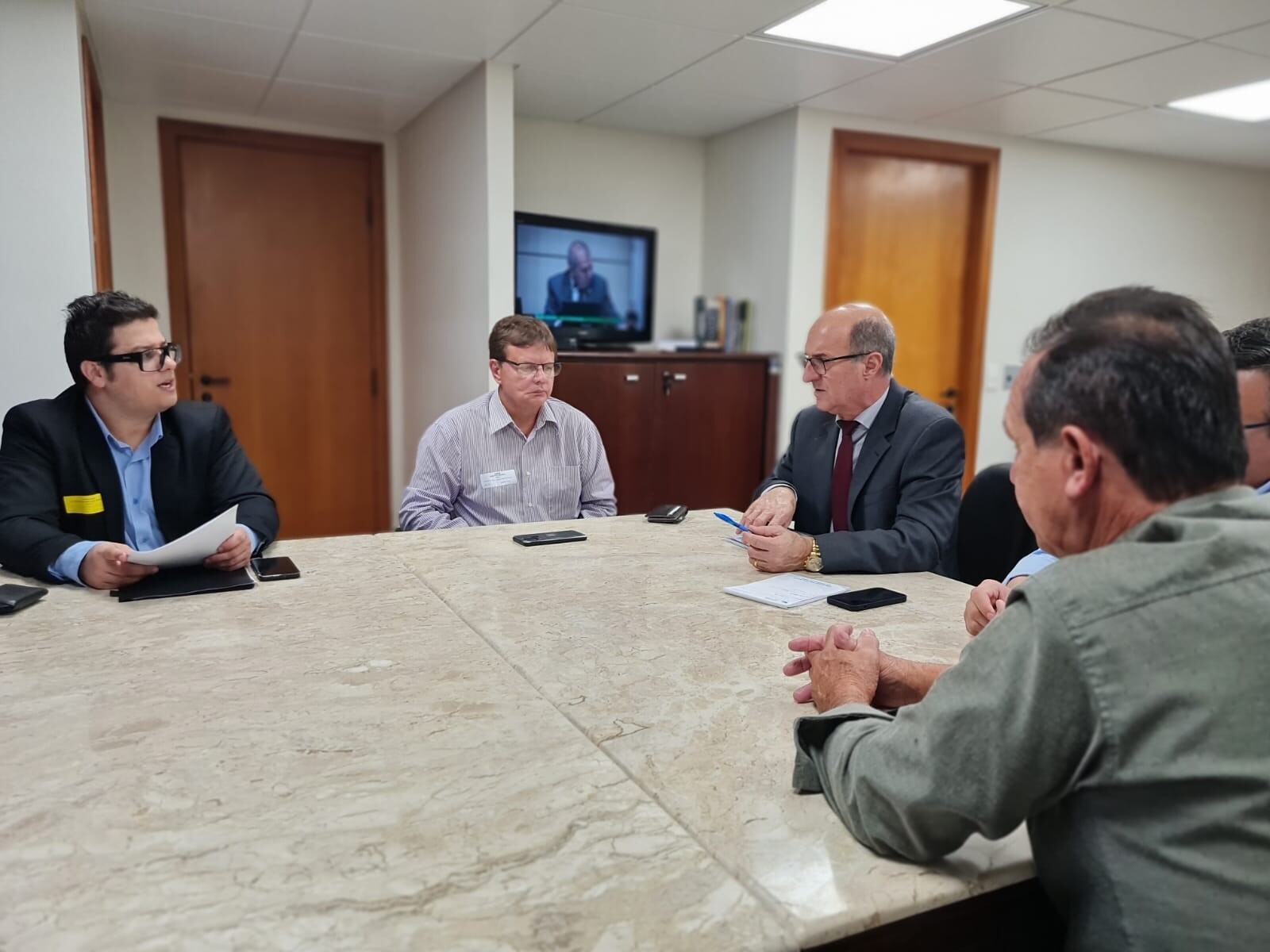 Deputado Zé Milton e lideranças de Imaruí