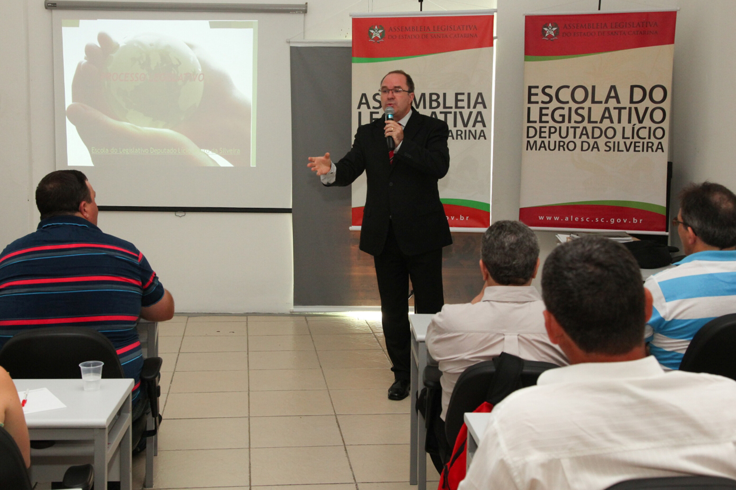 Seminário Legislativo em Ação chega à região de Criciúma nesta semana
