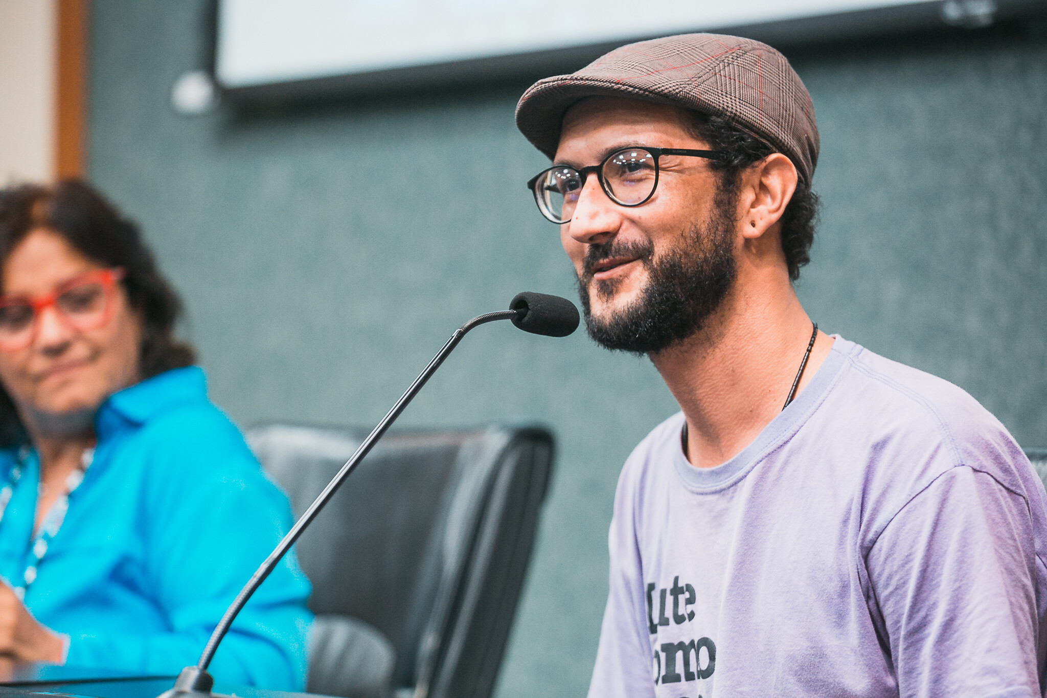 Moção de aplauso a Ângela Bastos provoca debate sobre jornalismo ambiental
