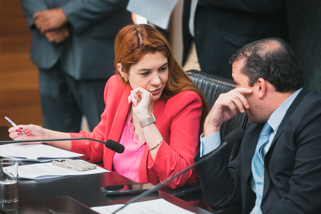 - Deputada Ana Campagnolo (PL)
 - Deputado Camilo Martins (Podemos)