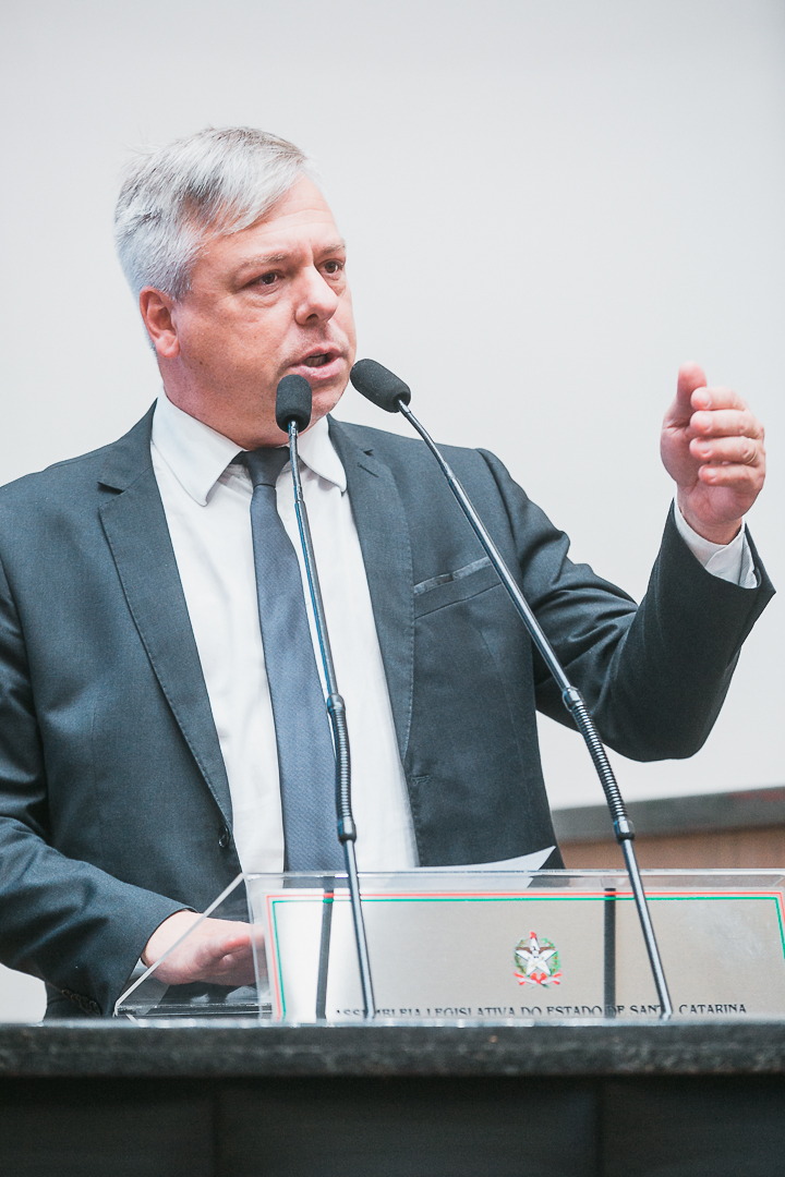 - Deputado Fabiano da Luz (PT)