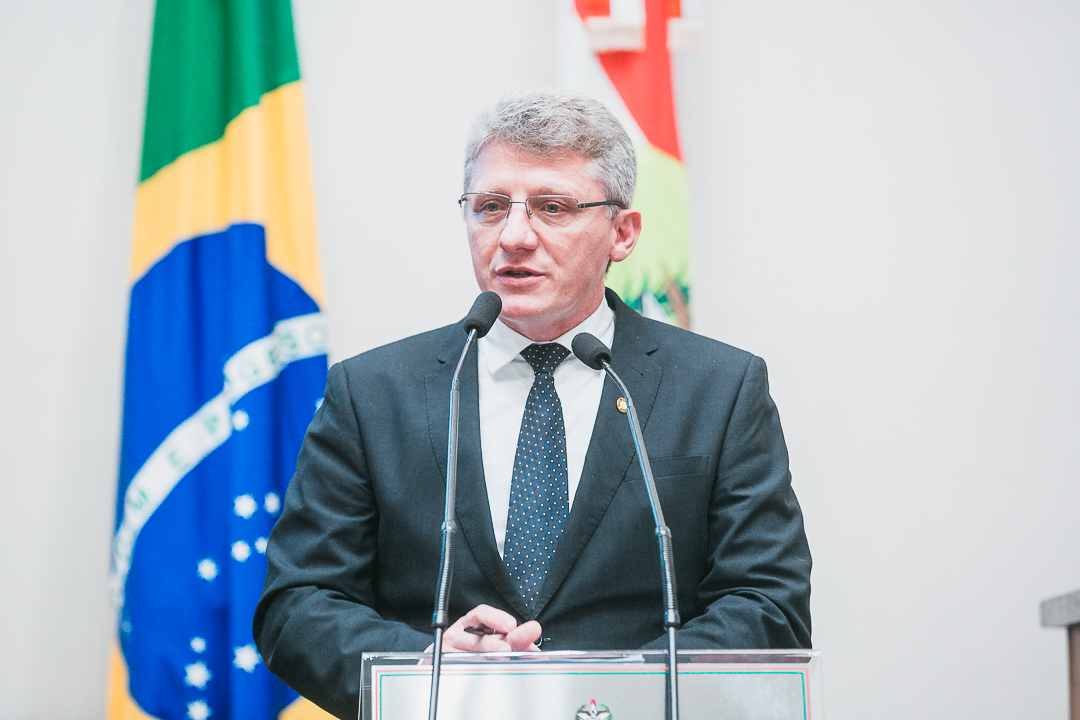 - Deputado Gerri Consoli (PSD)