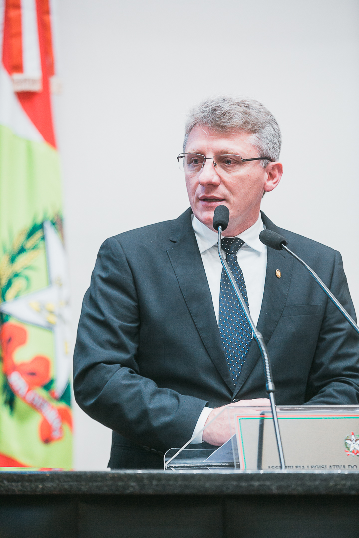 - Deputado Gerri Consoli (PSD)