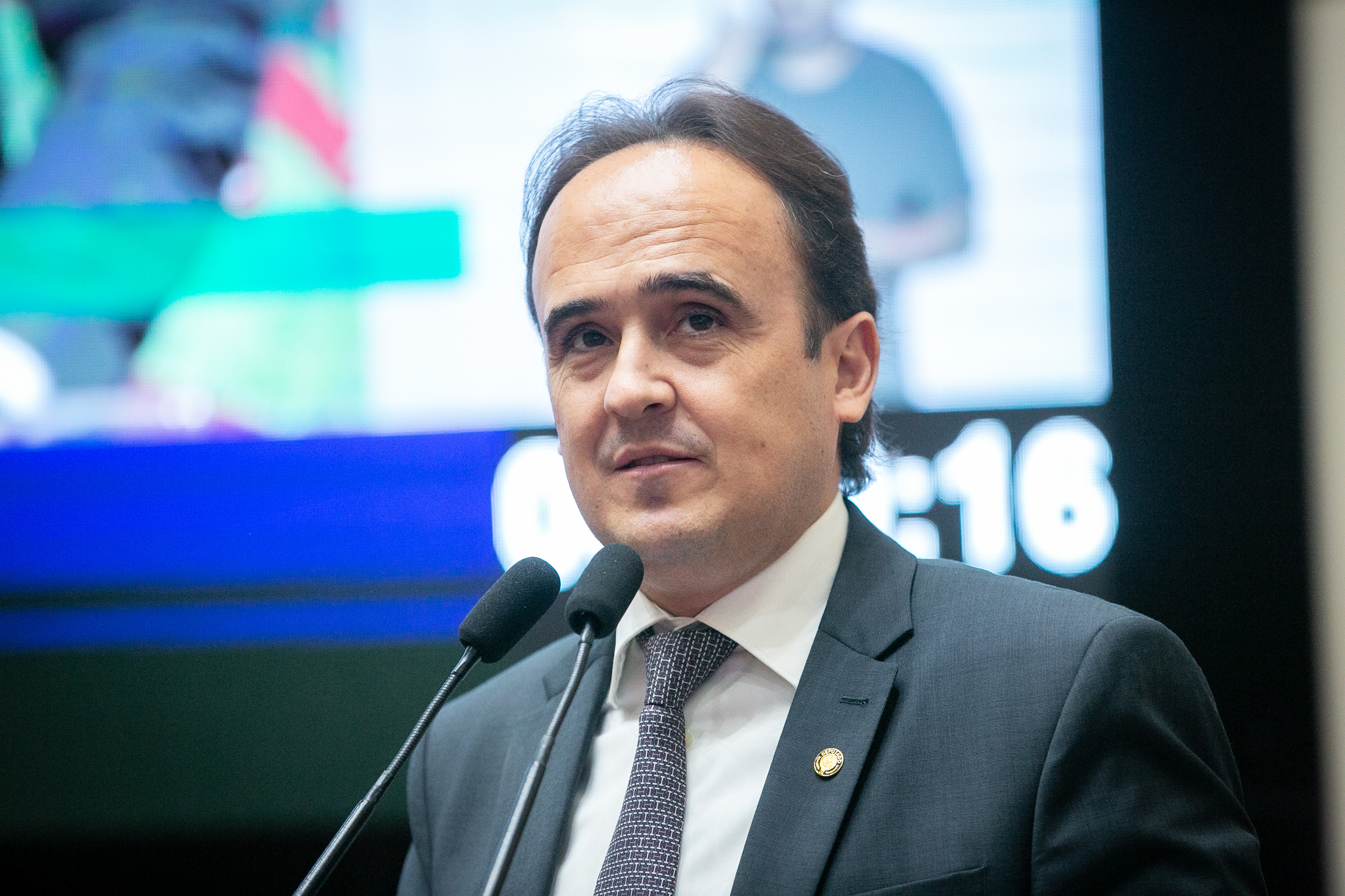 - Deputado Carlos Humberto (PL)