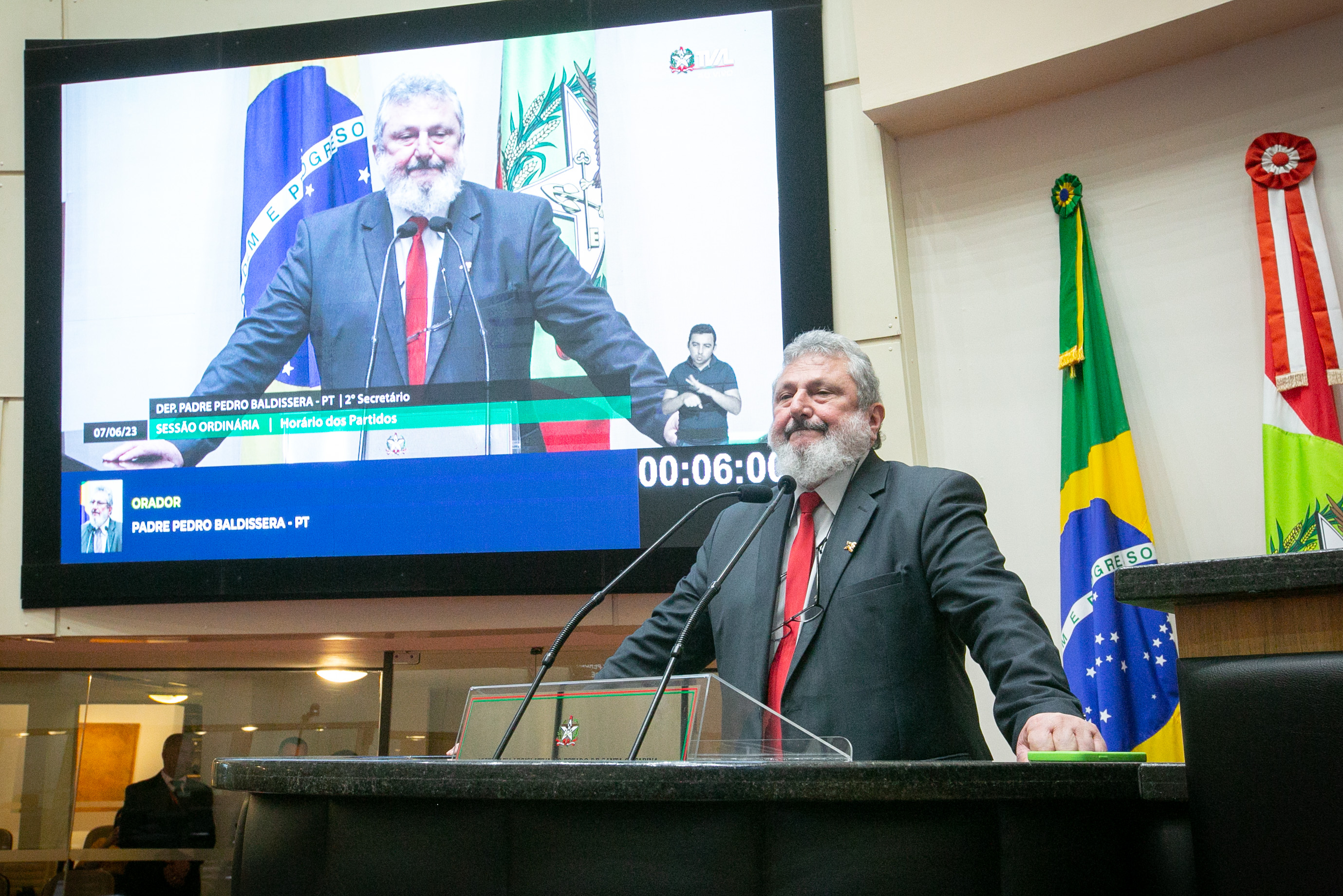 - Deputado Padre Pedro Baldisera (PT)