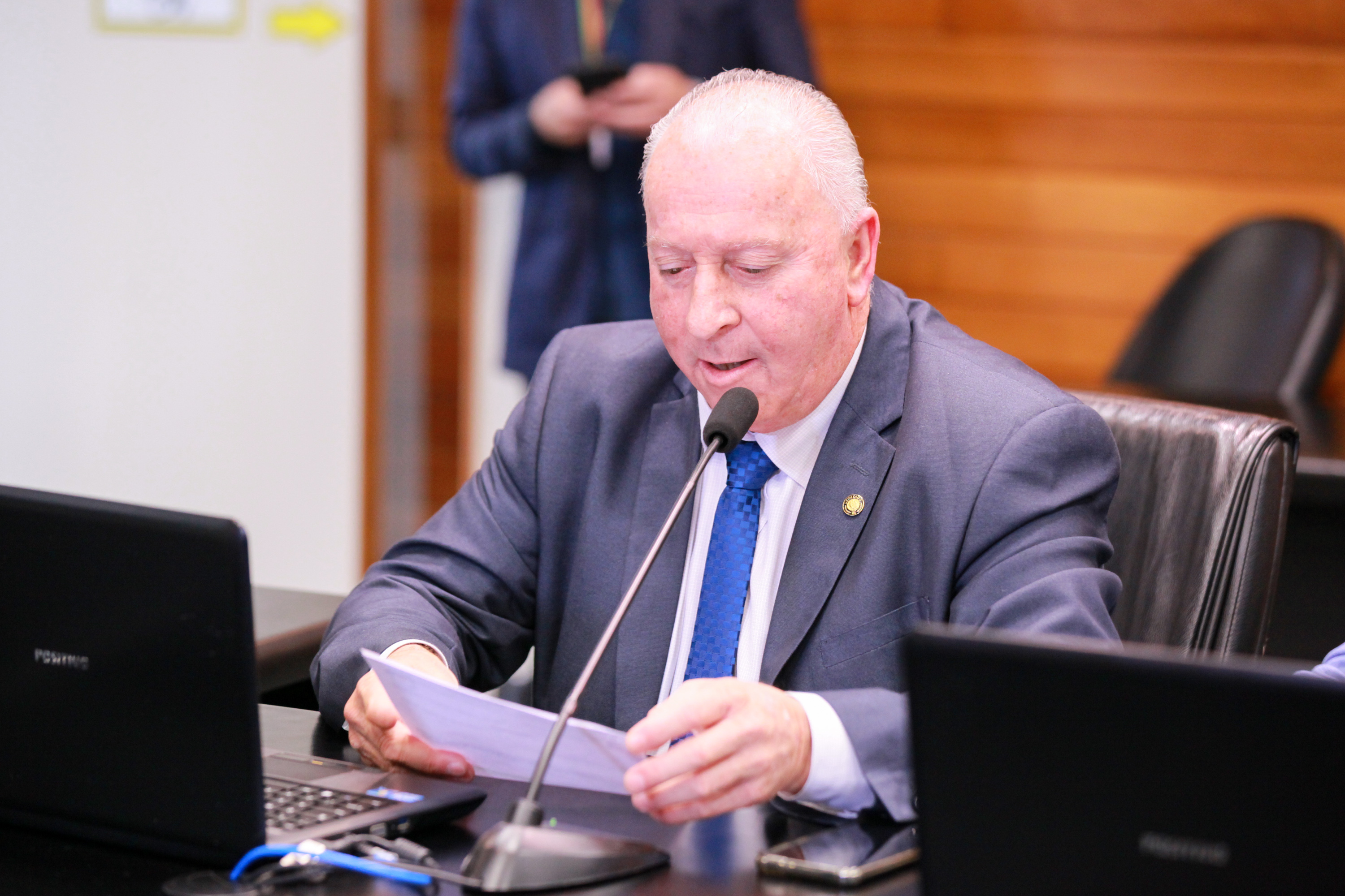 - Deputado Oscar Gutz (PL)