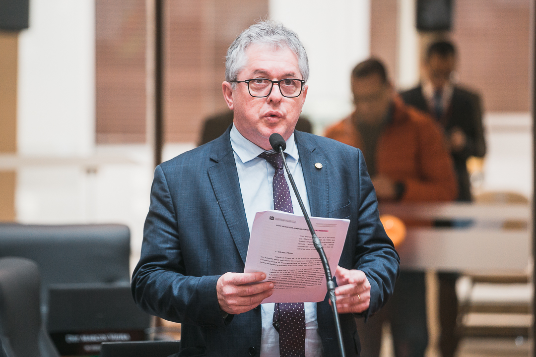 - Deputado Tiago Zilli (MDB)