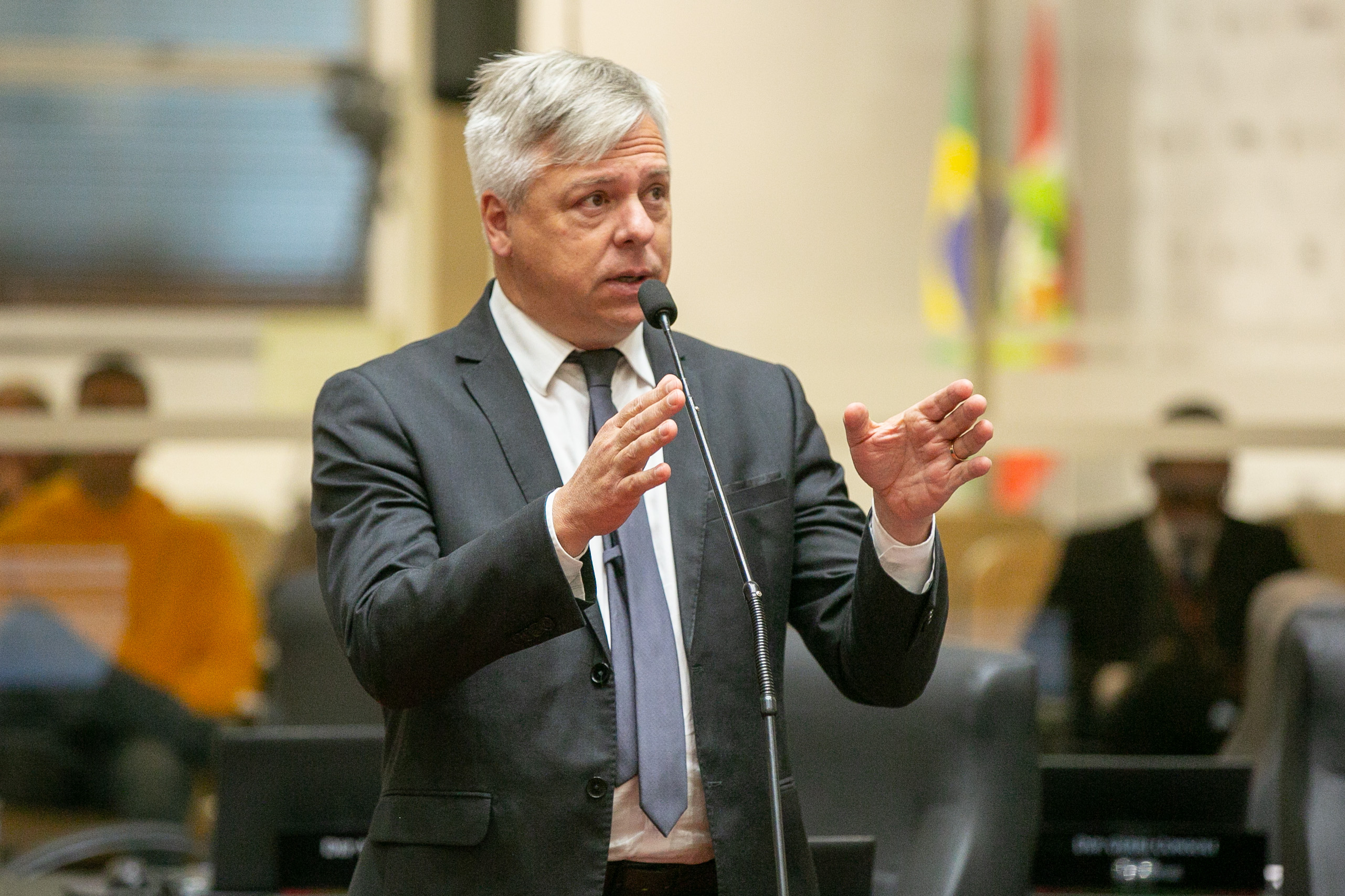 - Deputado Fabiano da Luz (PT)
