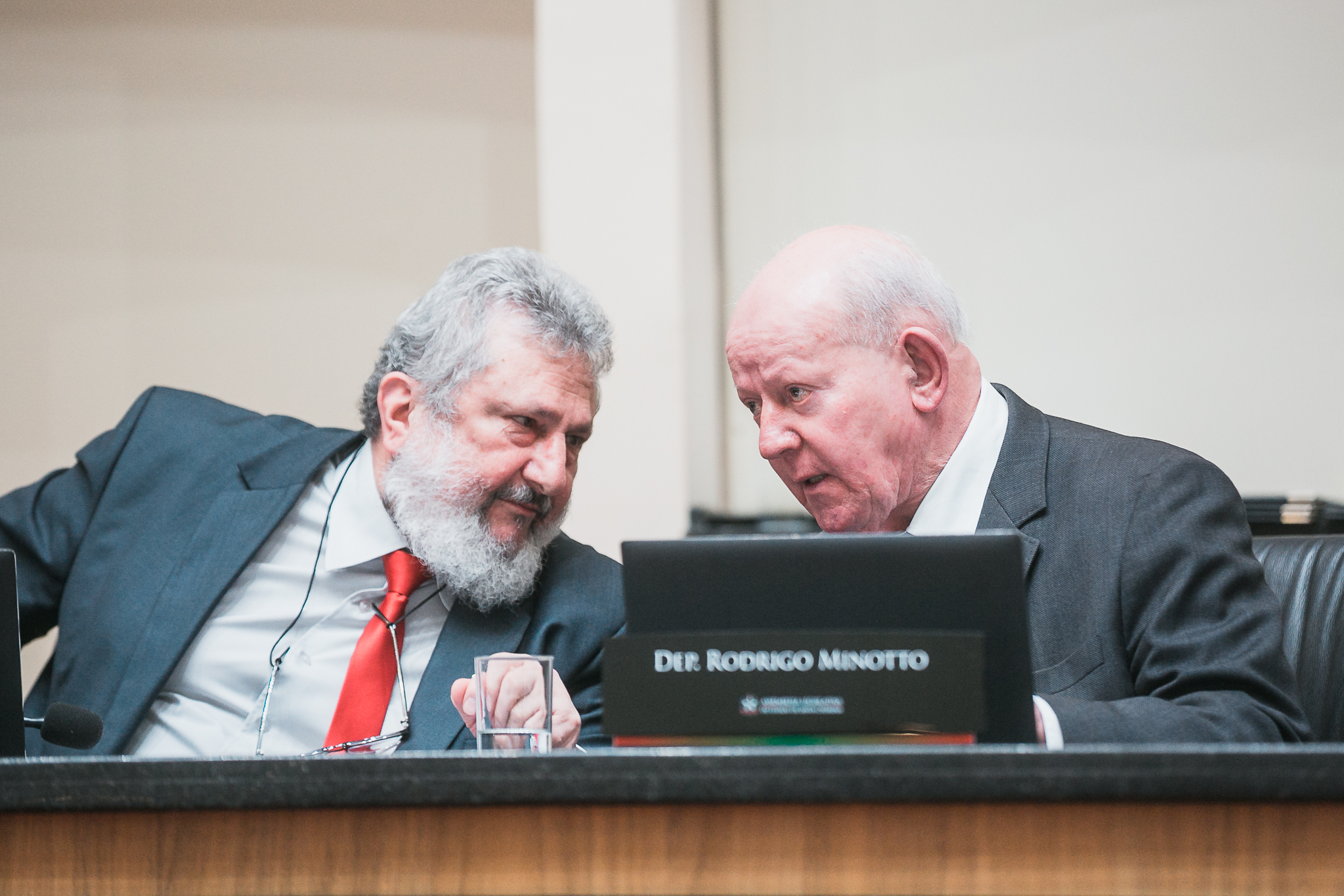 SESSÃO ORDINÁRIA - Parte 1 - Deputado Padre Pedro Baldissera (PT) 	
 - Deputado Marcos Vieira (PSDB)