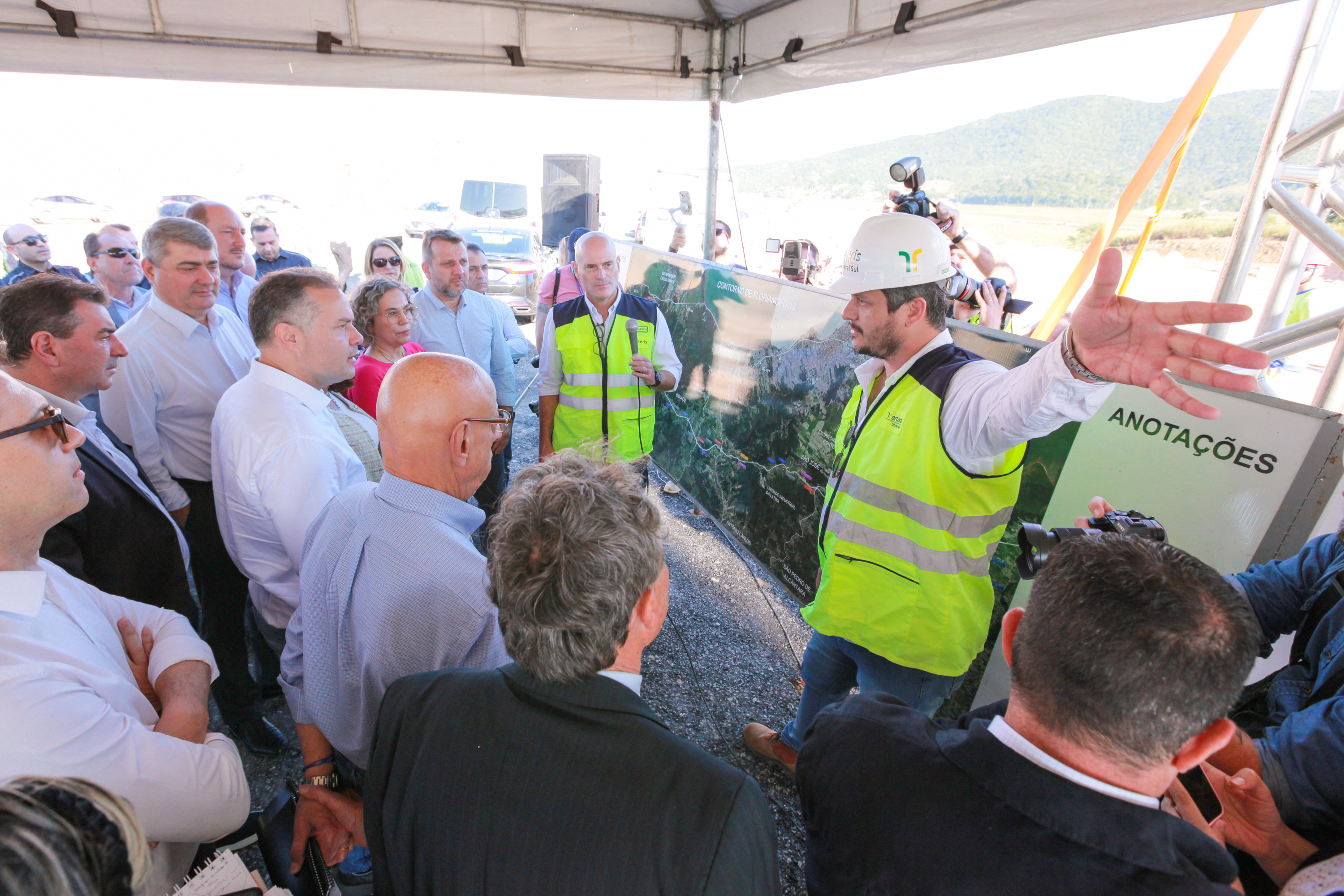 Presidente Mauro de Nadal visita contorno viário com Ministro dos Transportes Renan Filho