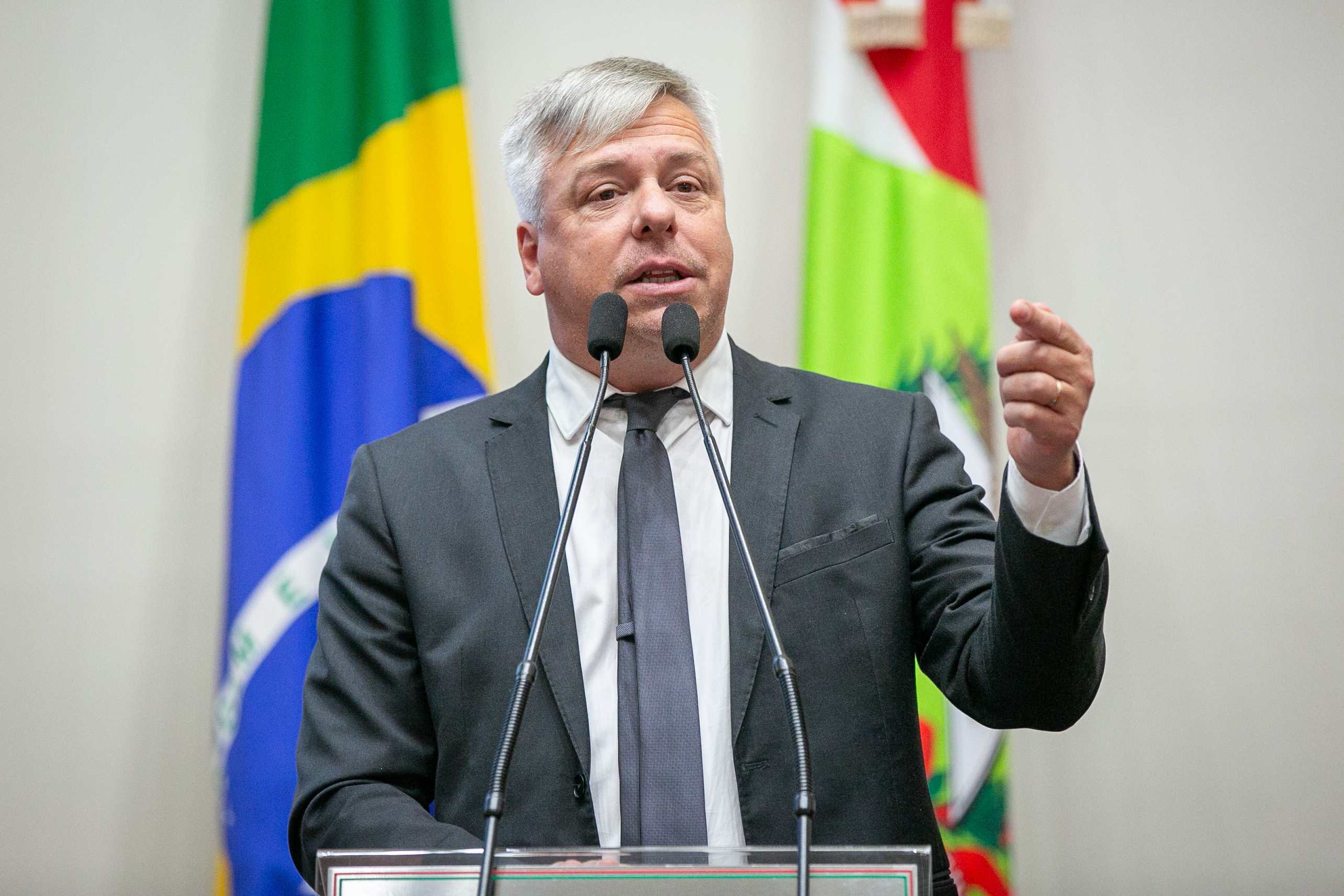 SESSÃO ORDINÁRIA - Parte 1 - Deputado Fabiano da Luz (PT)