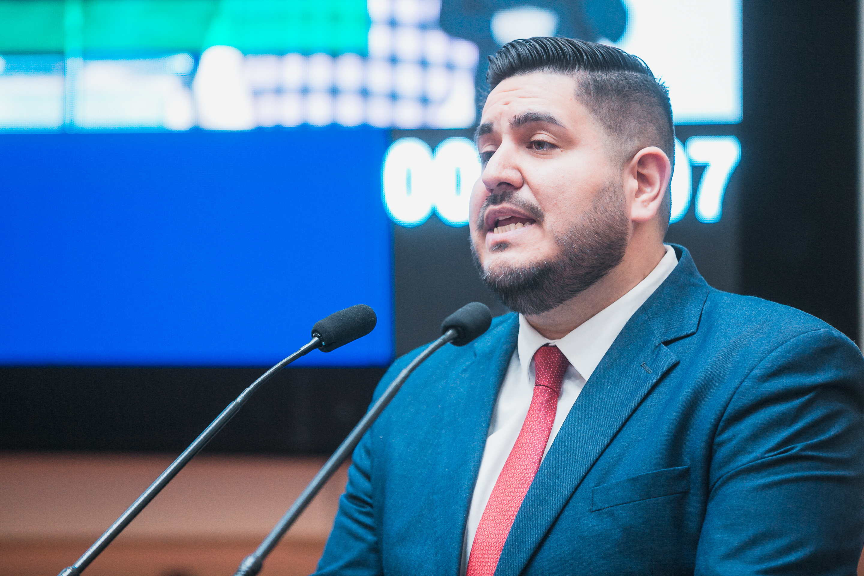 Suspensão de Sessão - Pastor Jorge Carrasco