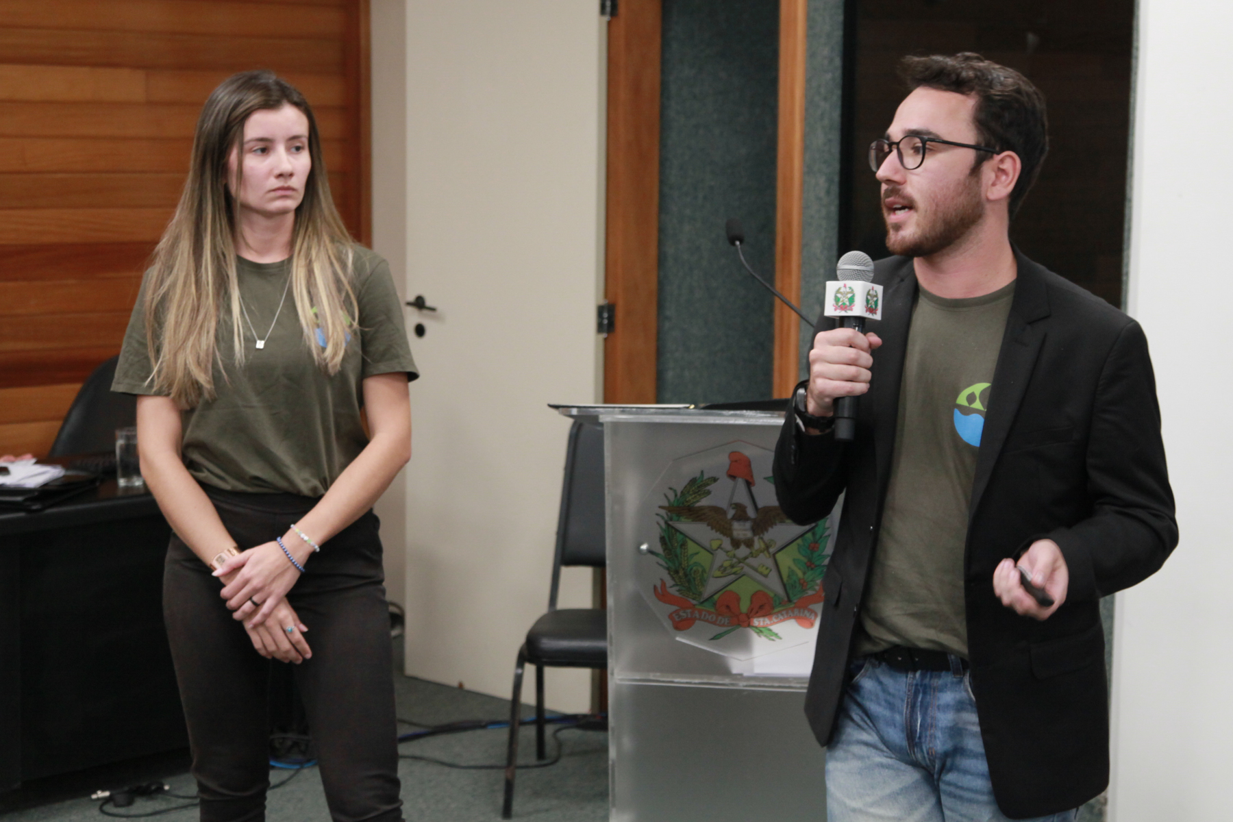 Seminário de Educação Ambiental - Gustavo Ribeiro e Collini Cristina Pinheiro