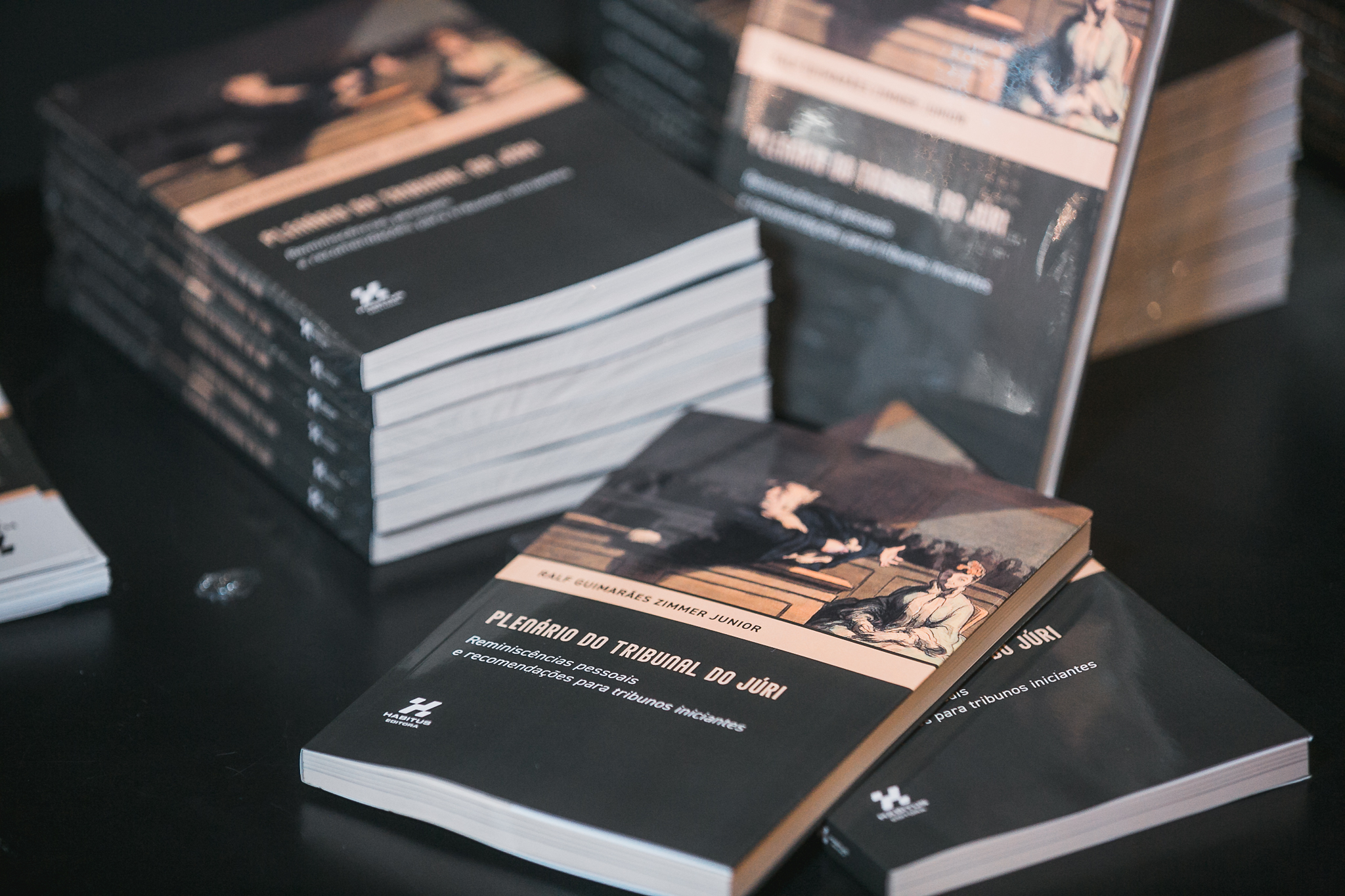 Lançamento Literário ” Plenário do Tribunal do Juri” – Ralf Guimarães Zimmer Junior