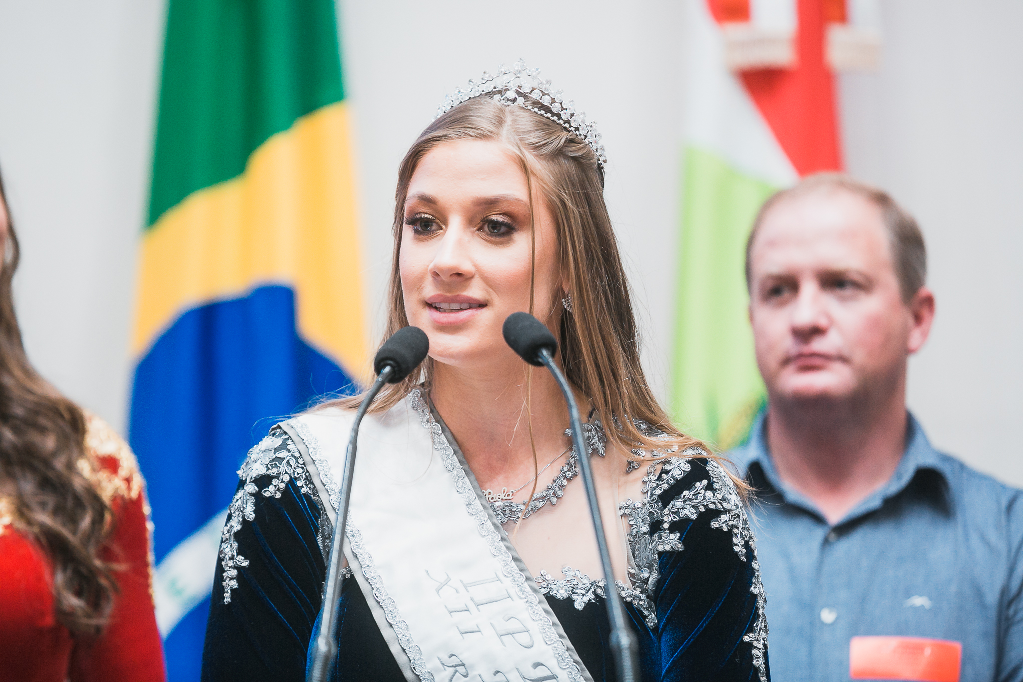 Prefeito e Realeza convidam para a Festa do Colono em Rio do Campo