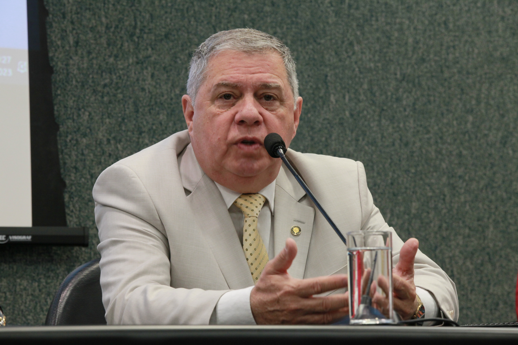 Audiência Pública - Alternativas para coibir práticas fraudulentas nos empréstimos consignados - Deputado Mário Motta (PSD)