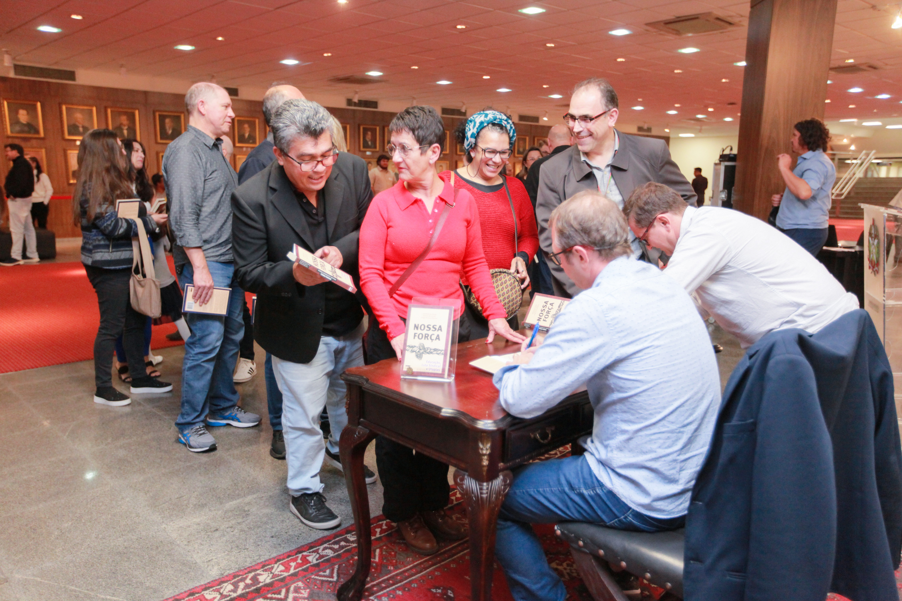 Lançamento Literário: 