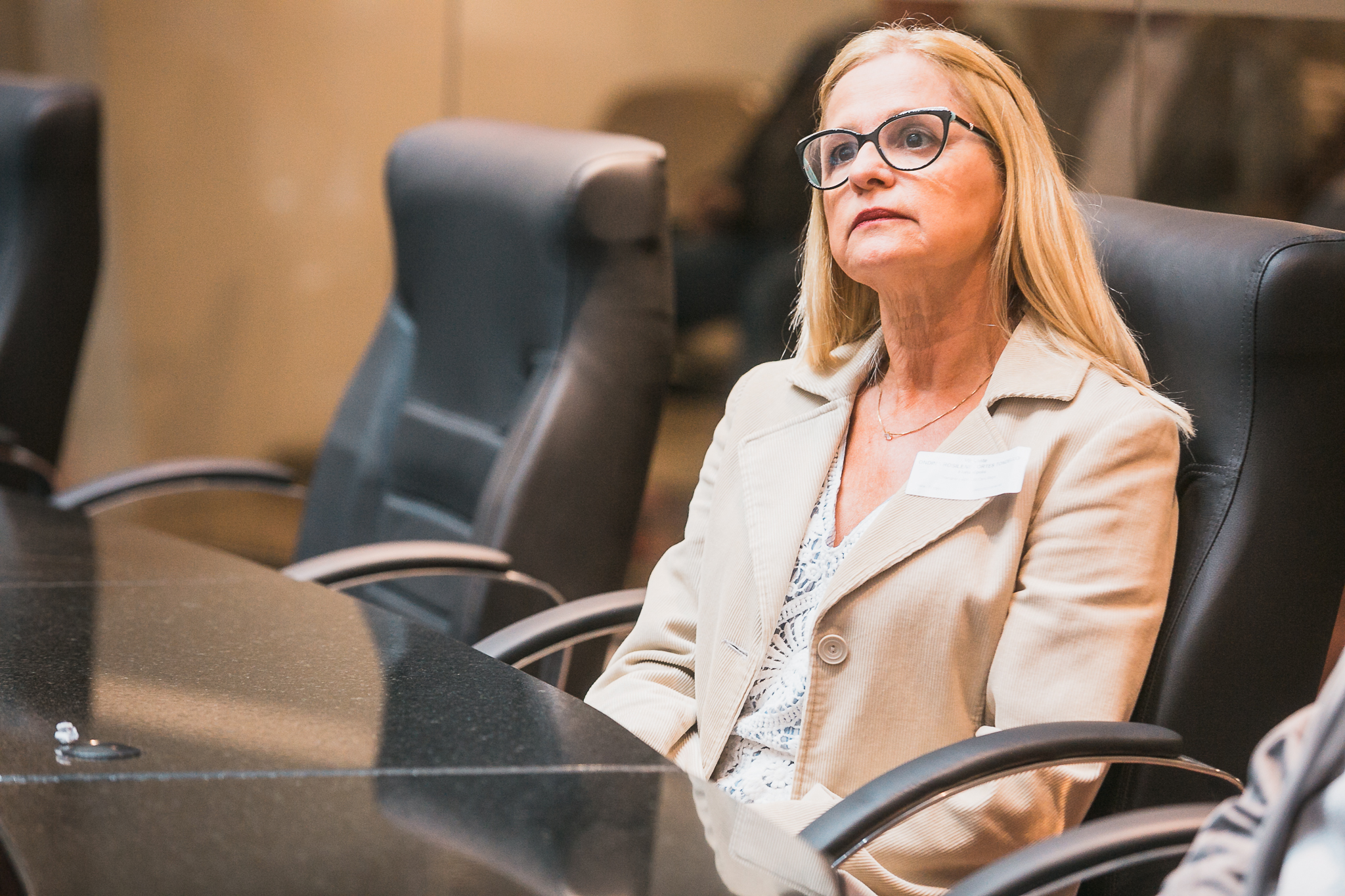 Suspensão da Sessão - Dra. Mariza Azanello Fontes, Docente da Fundação Logosófica