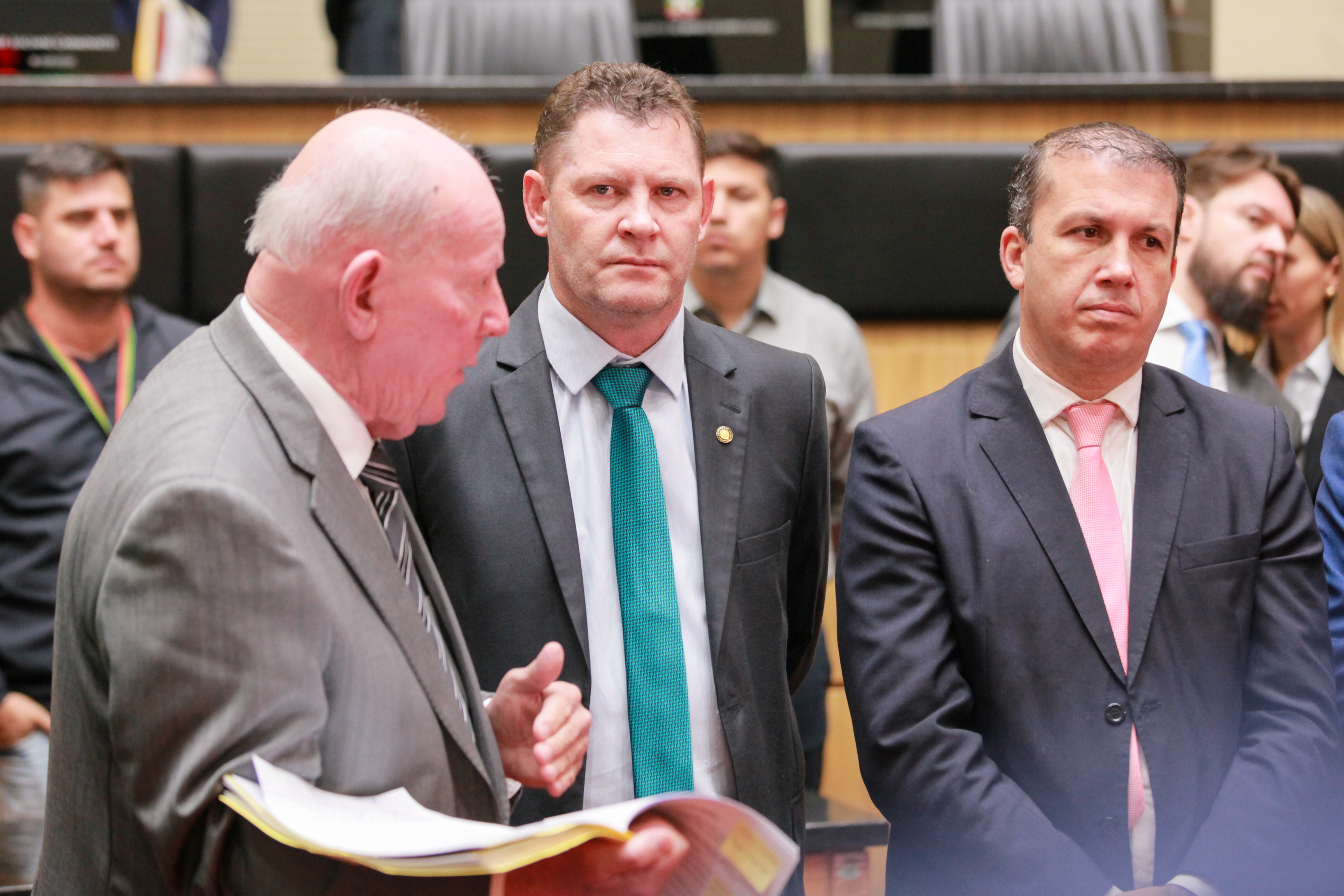 Comissão Conjunta: CCJ, Finanças e Educação- Deputado Marcos Vieira (PSDB)  - Deputado Edilson Massoco (PL)	- Deputado Camilo Martins (Podemos)