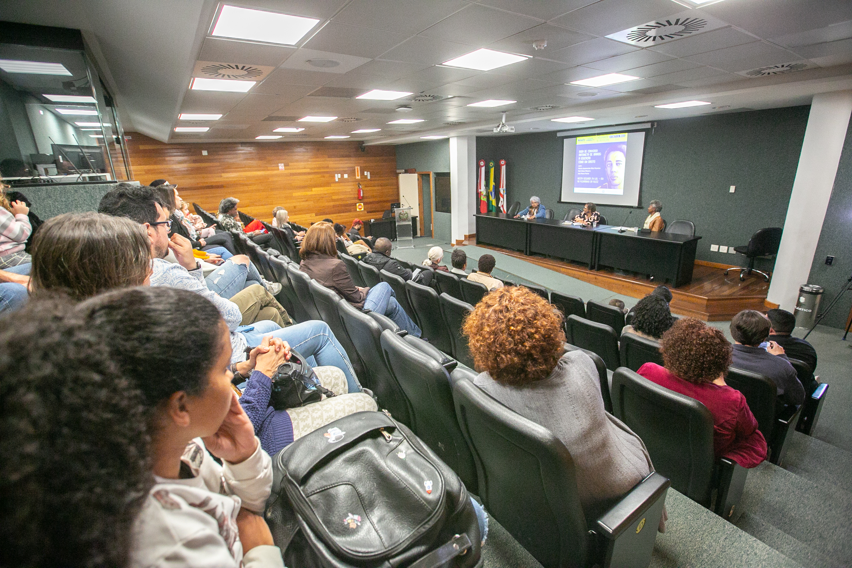 RODA DE CONVERVERSA – Antonieta de Barros: a Educação como Direito