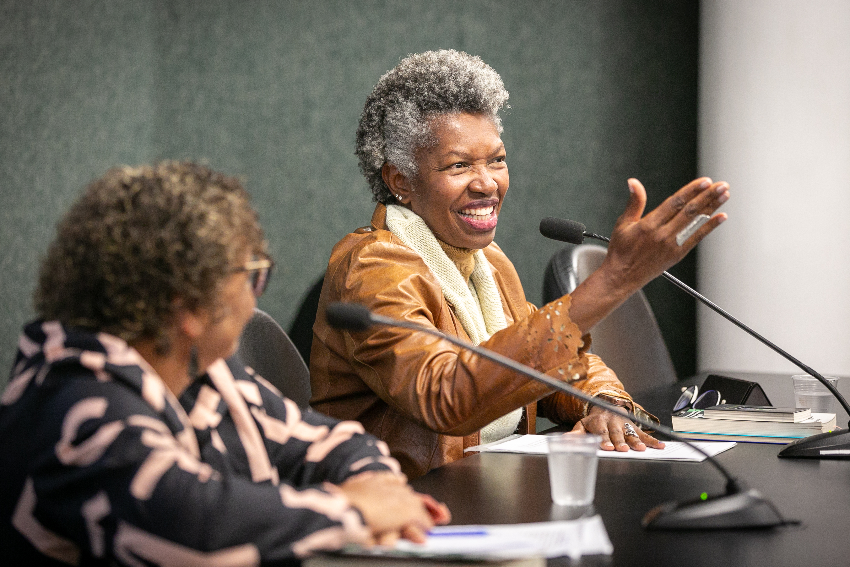 RODA DE CONVERVERSA - Antonieta de Barros: a Educação como Direito-Ida Mara Freire