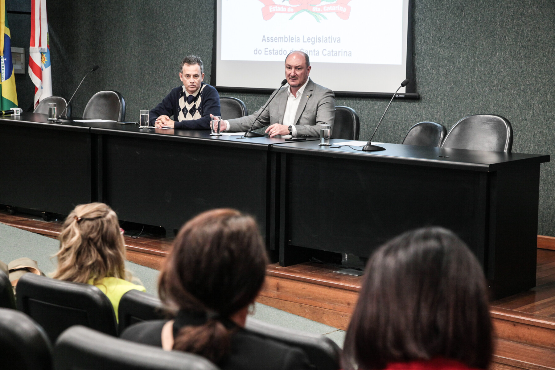 Comseg define para agosto a apresentação de amplo projeto de segurança escolar