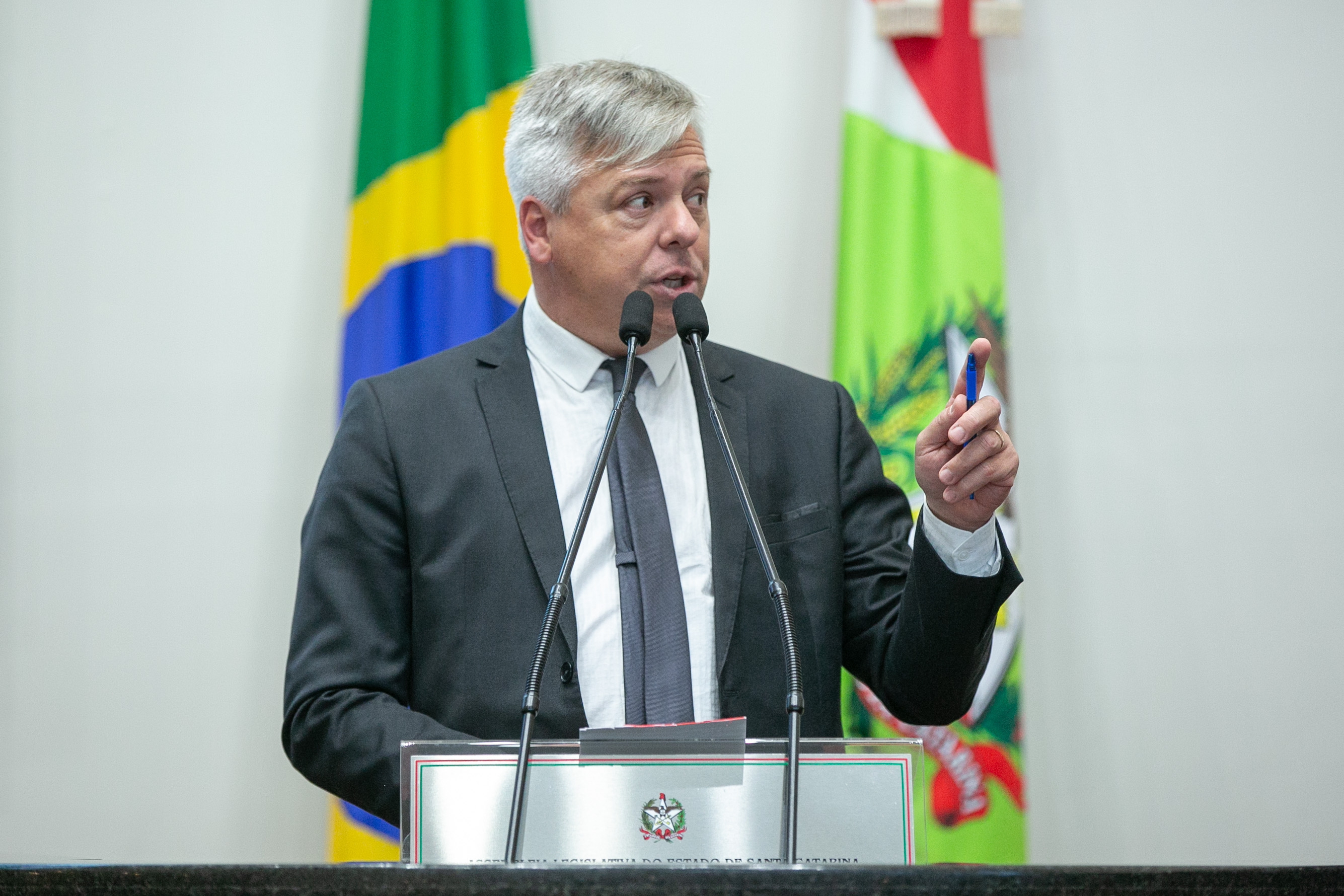 SESSÃO ORDINÁRIA - Parte 1 - Deputado Fabiano da Luz (PT)