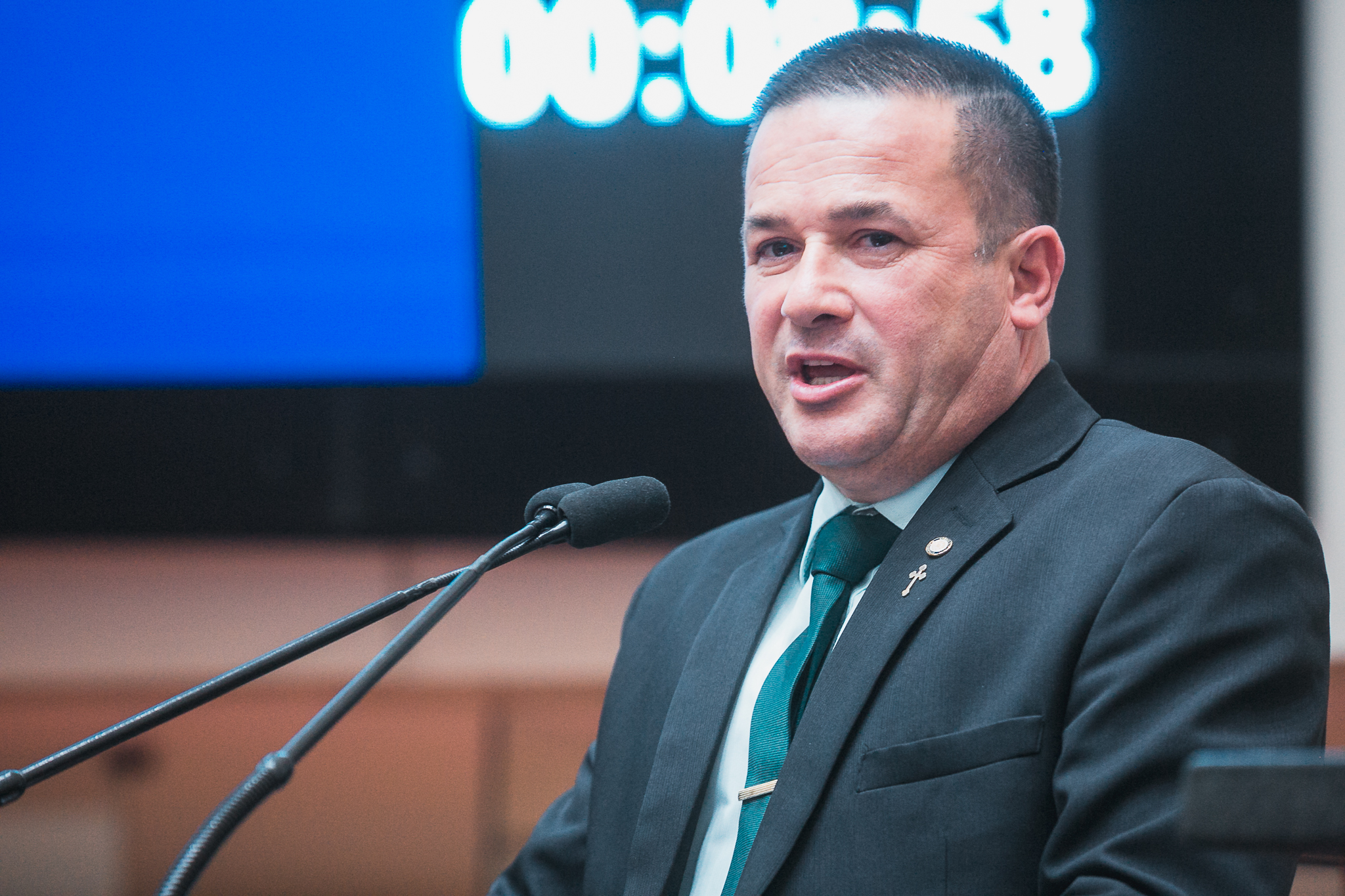 Suspensão de Sessão - Diácono Permanente Ricardo José de Souza