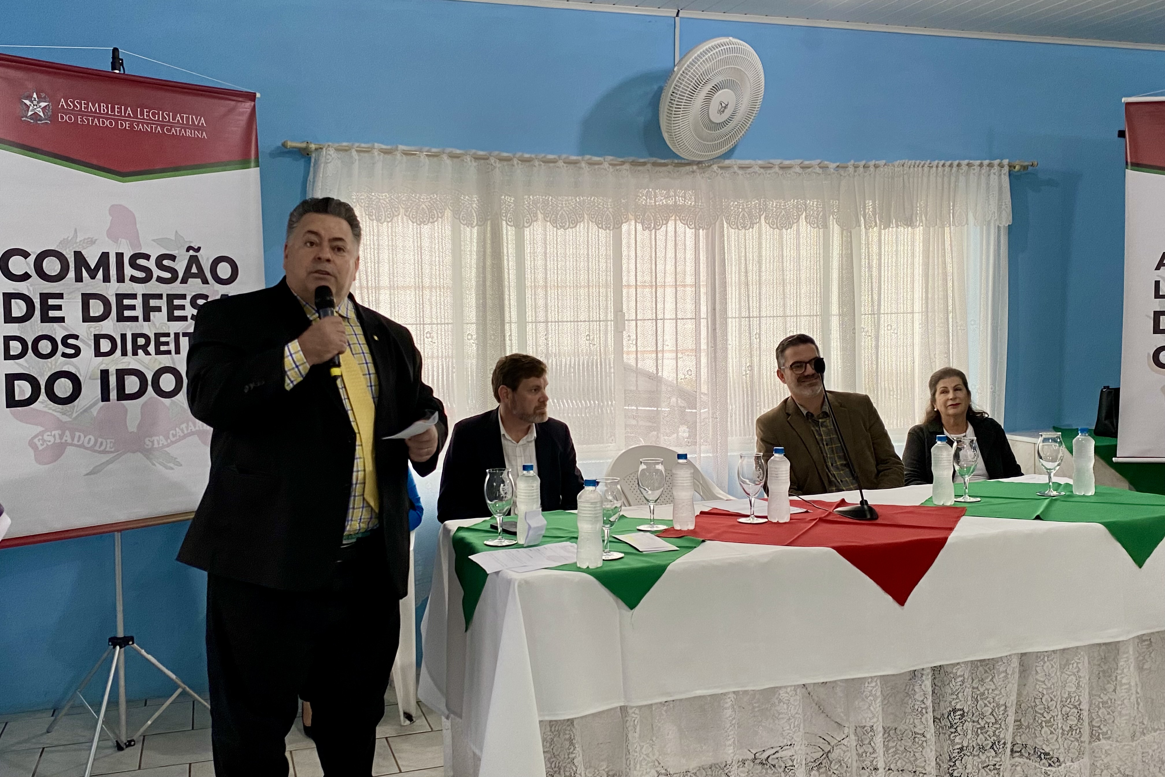 Combate à Violência contra o Idoso