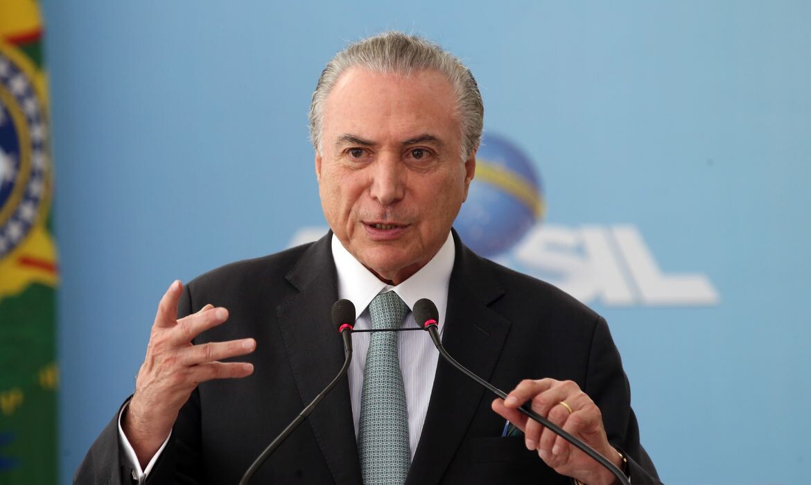 Parlamento concede título de Cidadão Catarinense ao ex-presidente Michel Temer nesta quinta (17)