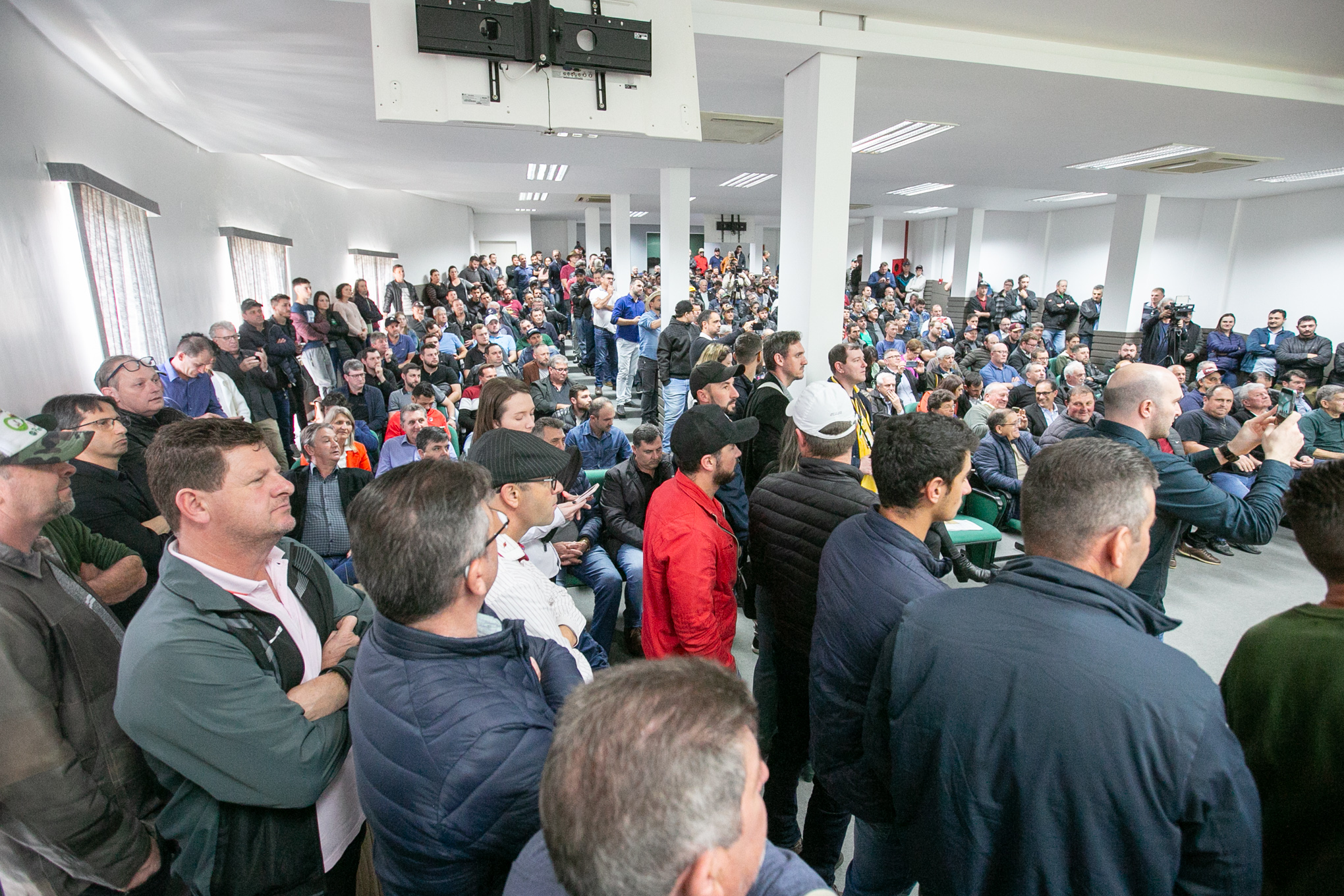 AUDIÊNCIA PÚBLICA - Situação dos produtores de leite em Santa Catarina