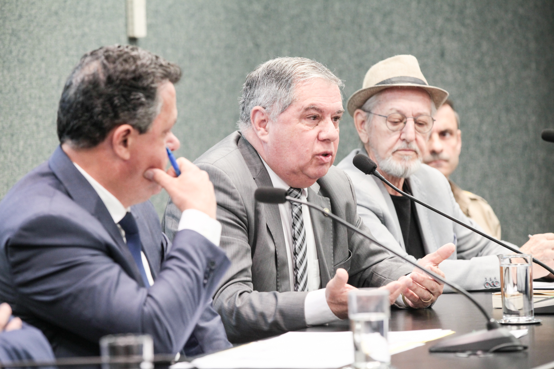 Audiência Pública para Discutir a Alteração do Hino de Santa Catarina