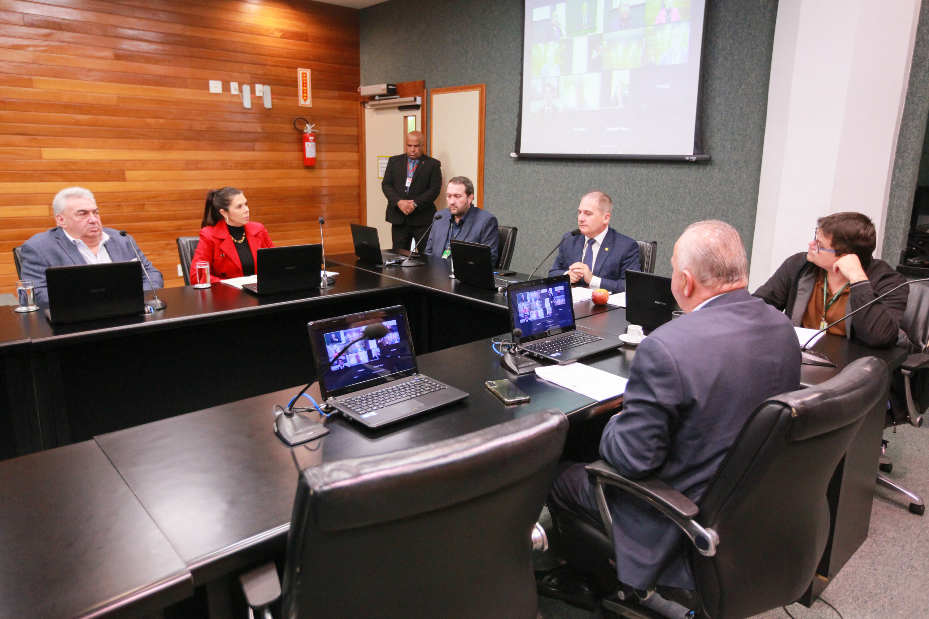 Comissão discute impactos na produção da soja após portaria do governo federal