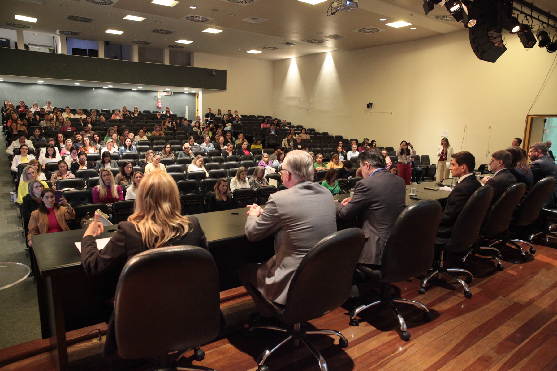 Seminário de Atenção a Saúde das Pessoas com Doenças Raras.