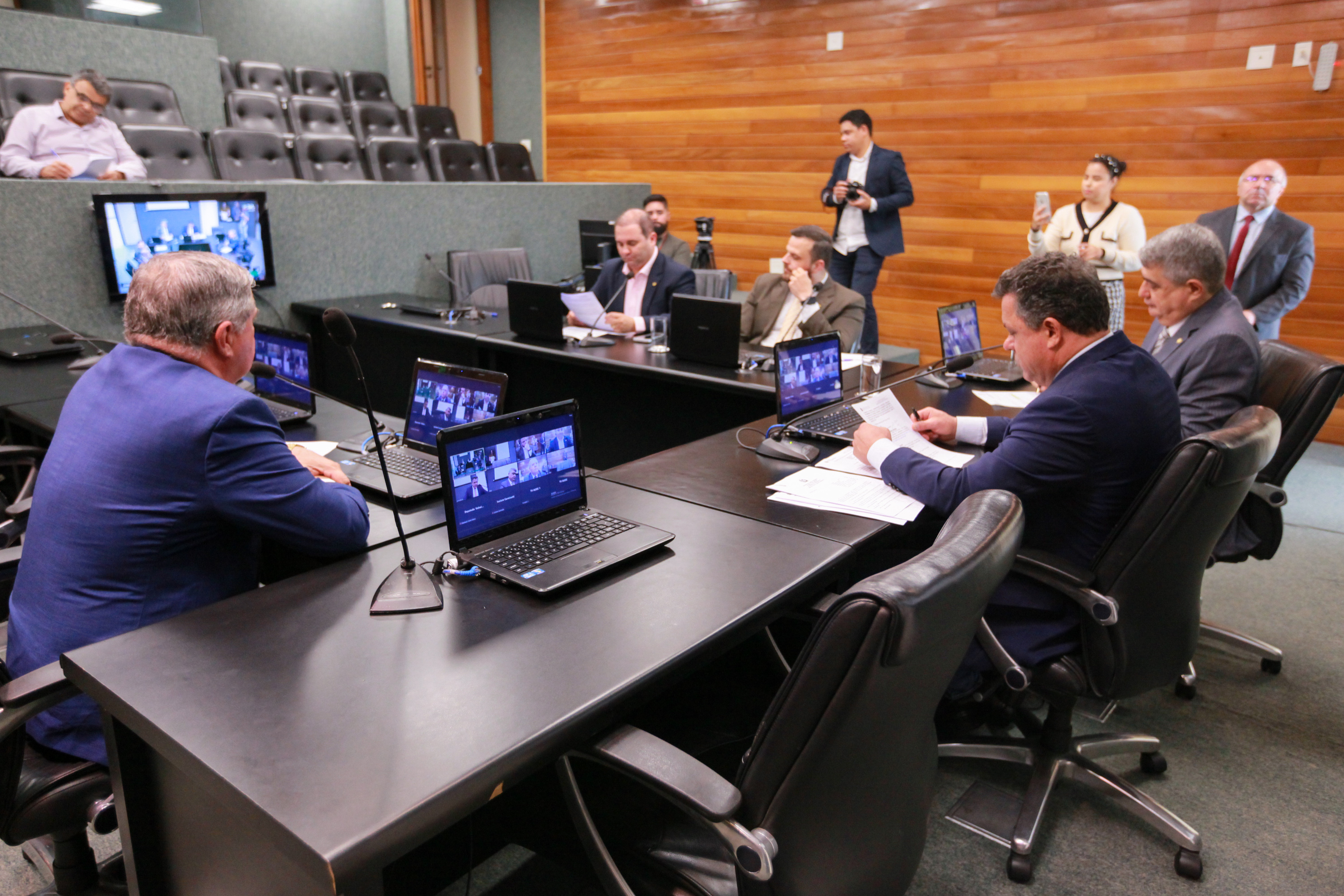 Comissão do Trabalho, Administração e Serviço Público