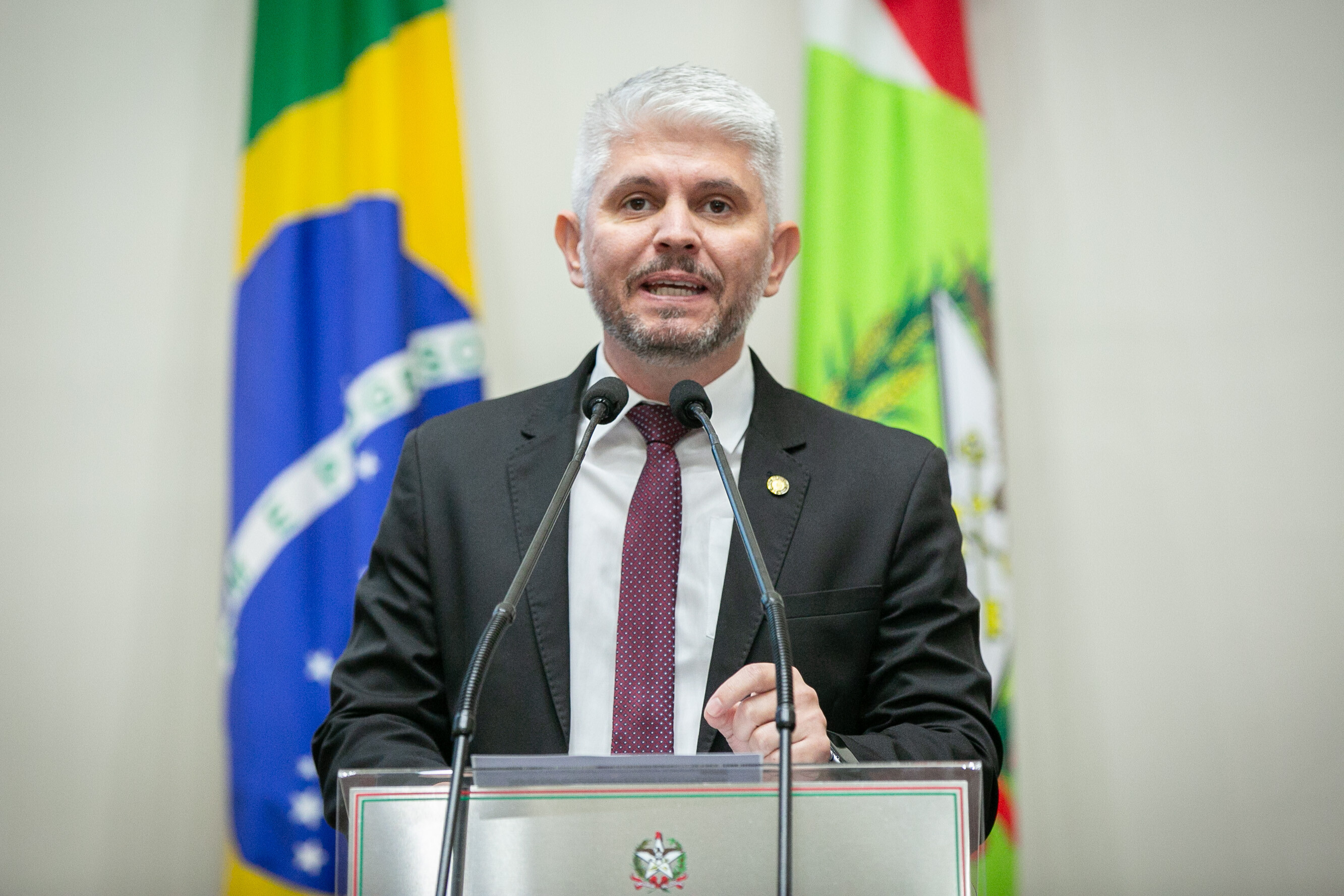 Solução de sequestros e restrição à caça de javalis repercutem na Alesc