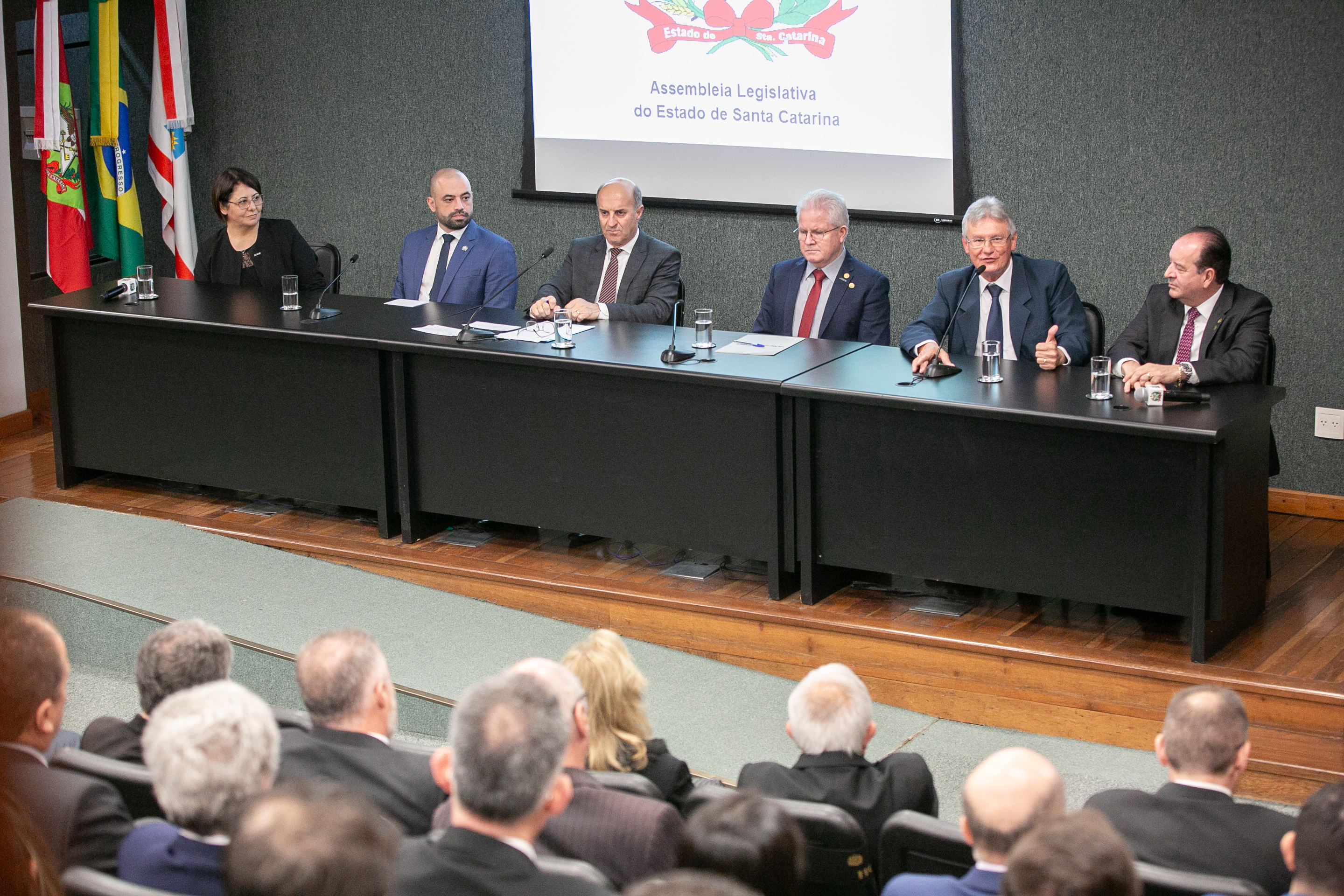 ATO PARLAMENTAR SOLENE - 60 anos da Associação dos Hospitais de Santa Catarina - AHESC