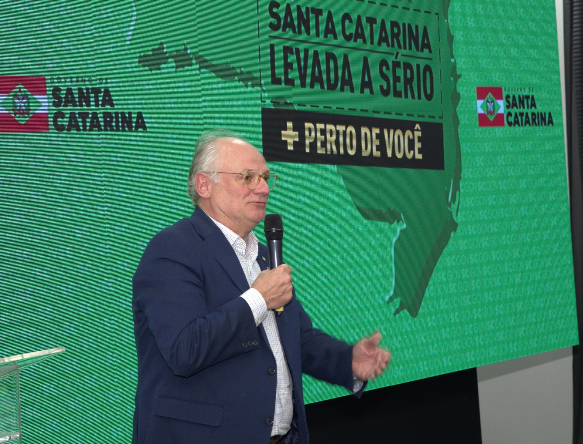 Deputado Dr. Vicente no anúncio de obras e investimentos
