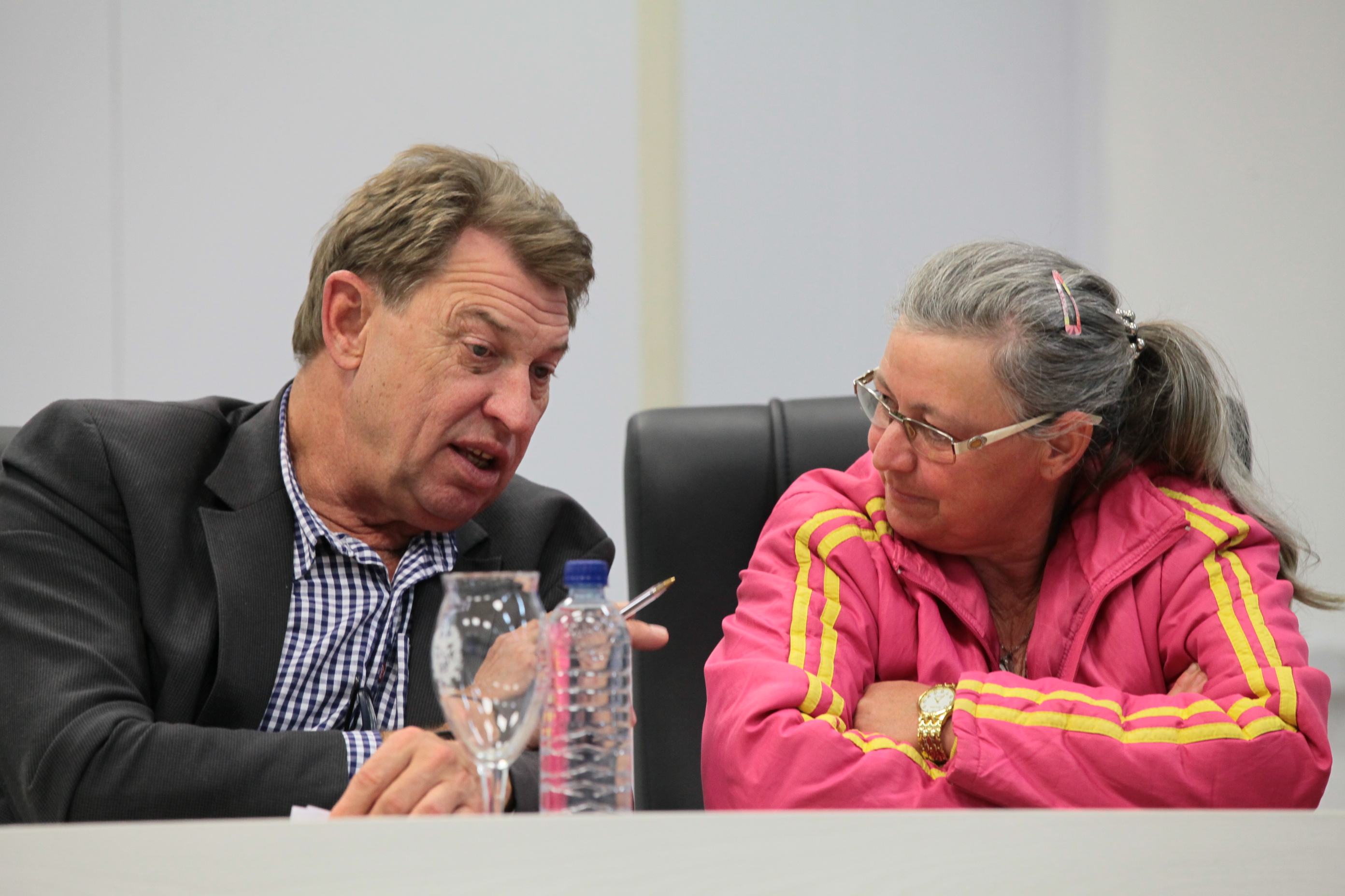 Audiência Pública que irá discutir a situação dos produtores de Leite do Estado - Claudio Post e Marli Crummenauer Wenning
