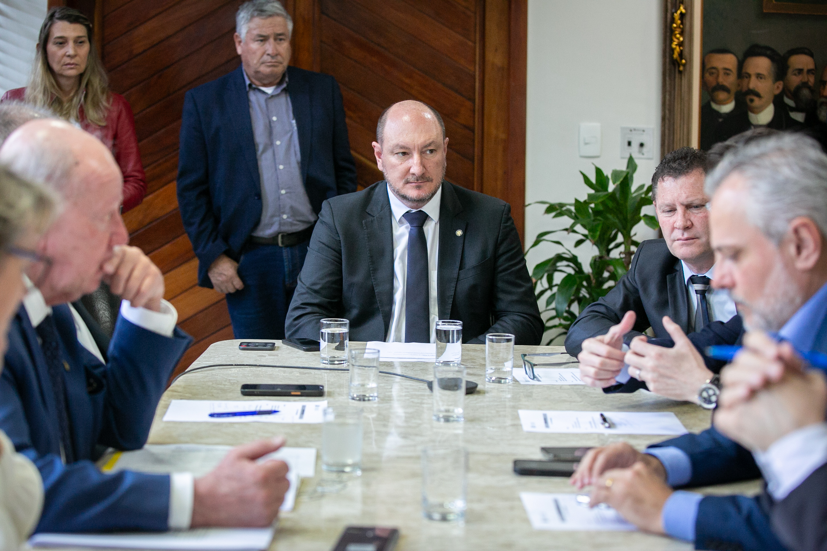 Reunião da Bancada do Oeste com Secretários