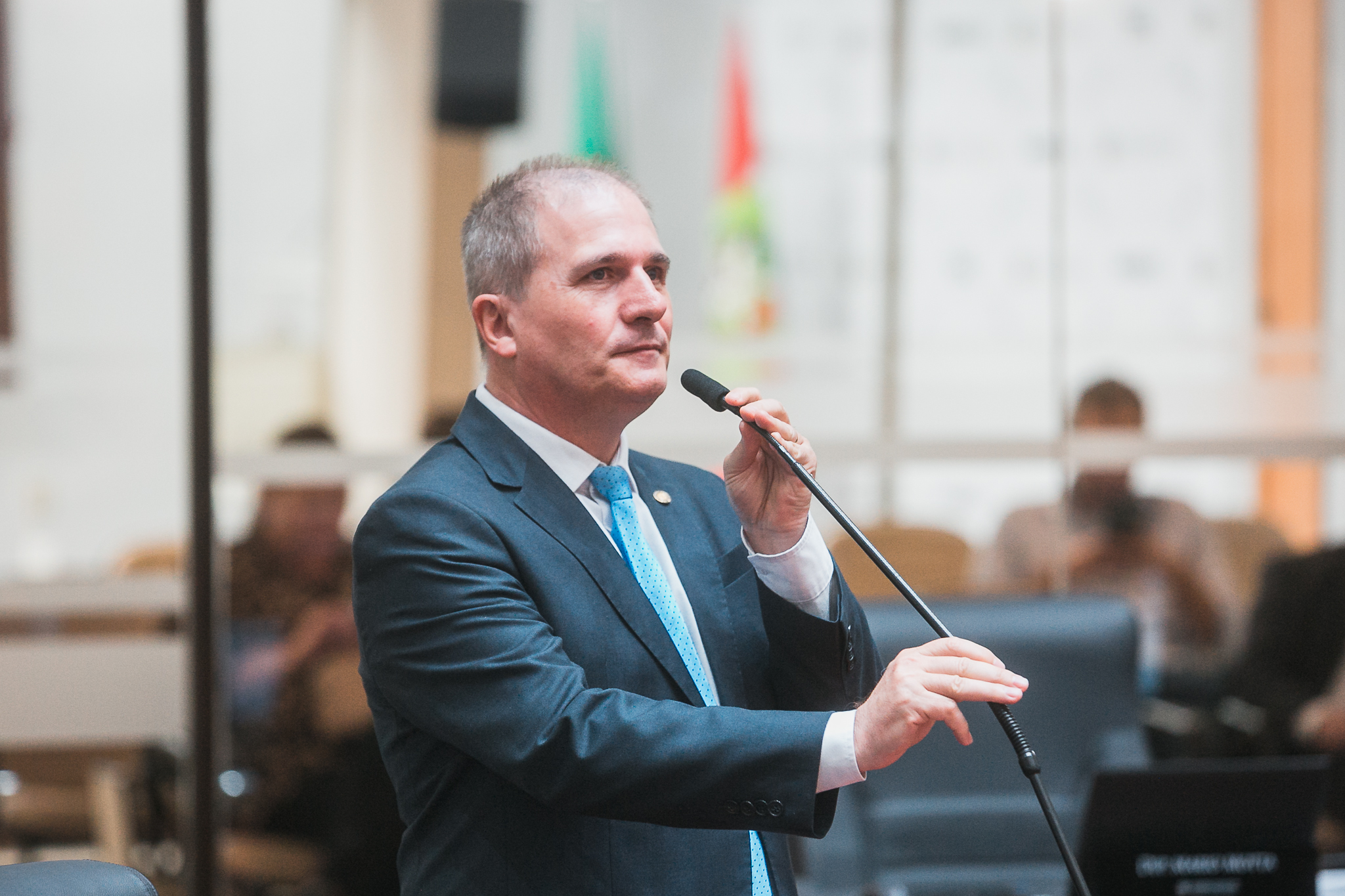 Suspensão de Sessão - Prefeito e Realeza de Cerro Negro - Deputado Altair Silva (PP)