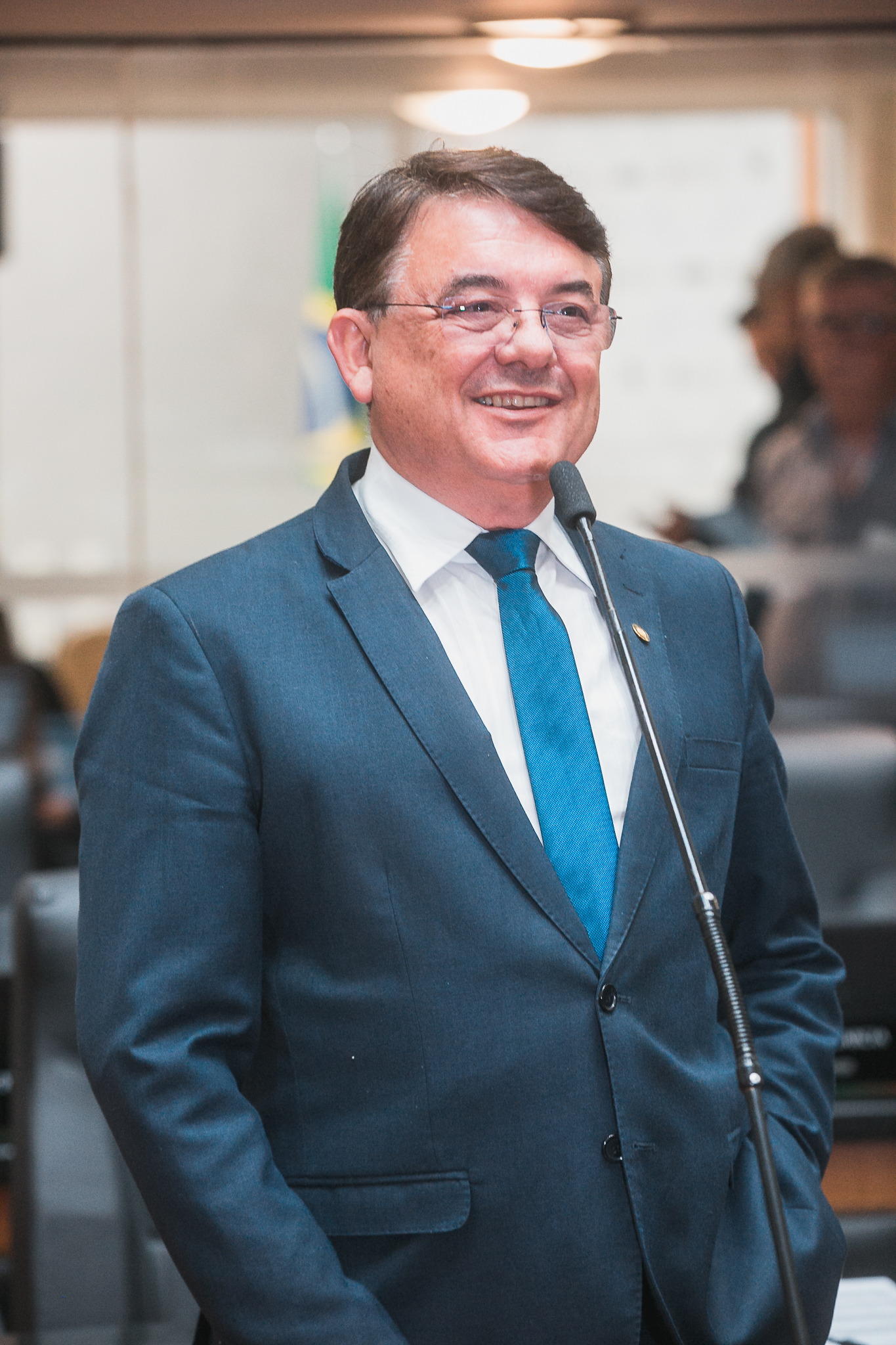 Suspensão de Sessão - Tiago de Oliveira, Vereador de Itapoá e Banda Foral - Deputado Mauricio Peixer (PL)