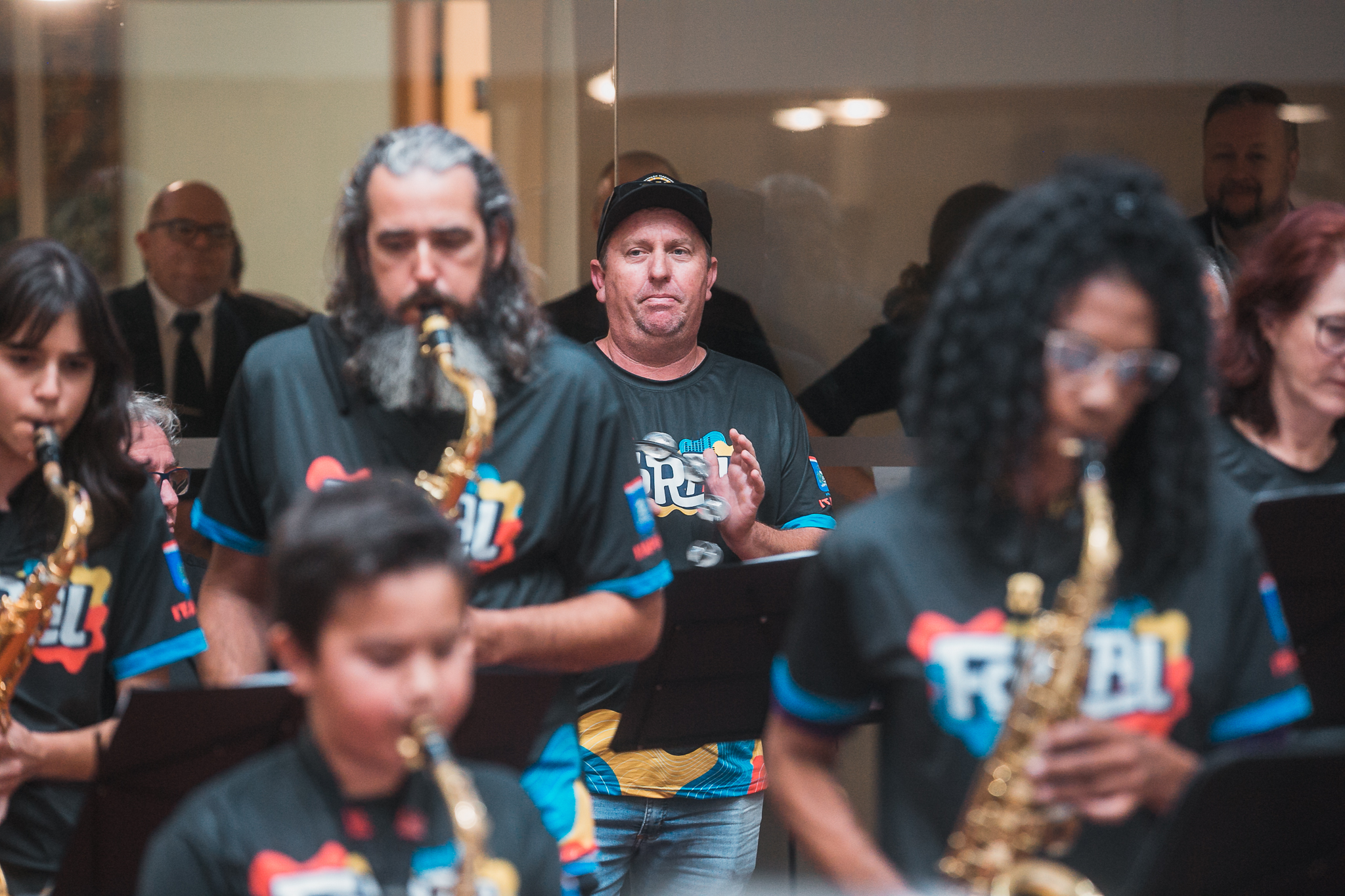 Suspensão de Sessão - Tiago de Oliveira, Vereador de Itapoá e Banda Foral