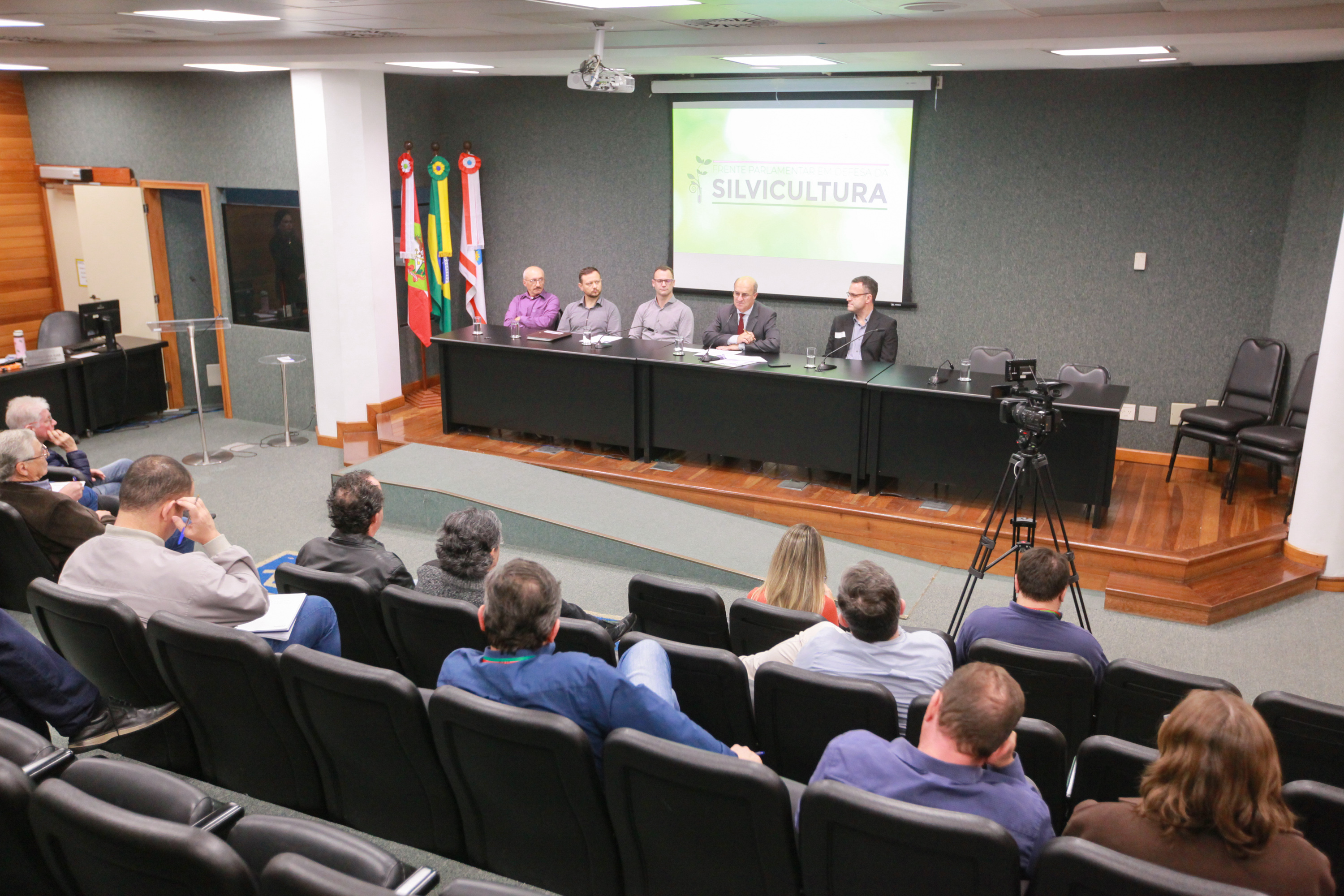 Lançamento da Frente Parlamentar em Apoio a Atividade de Silvicultura Catarinense
