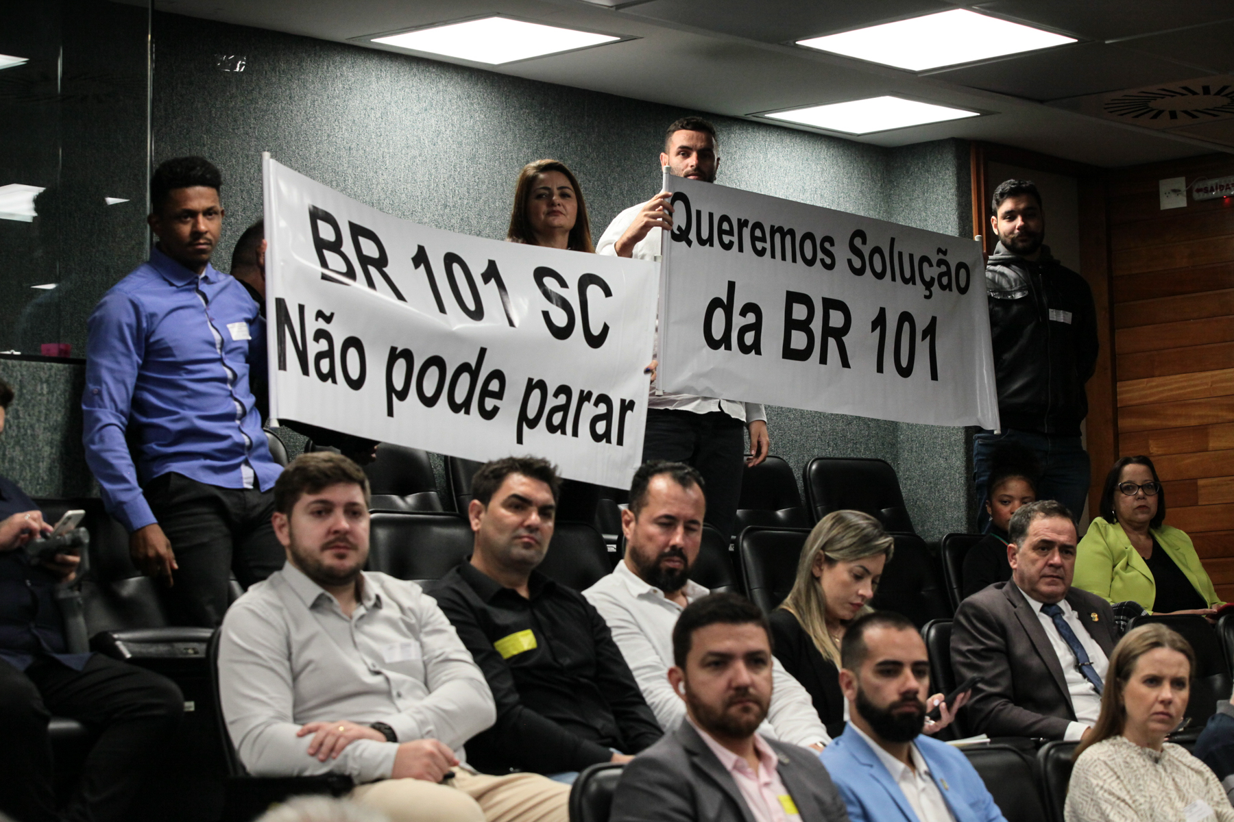 Audiência Pública para discutir a trafegabilidade da BR-101