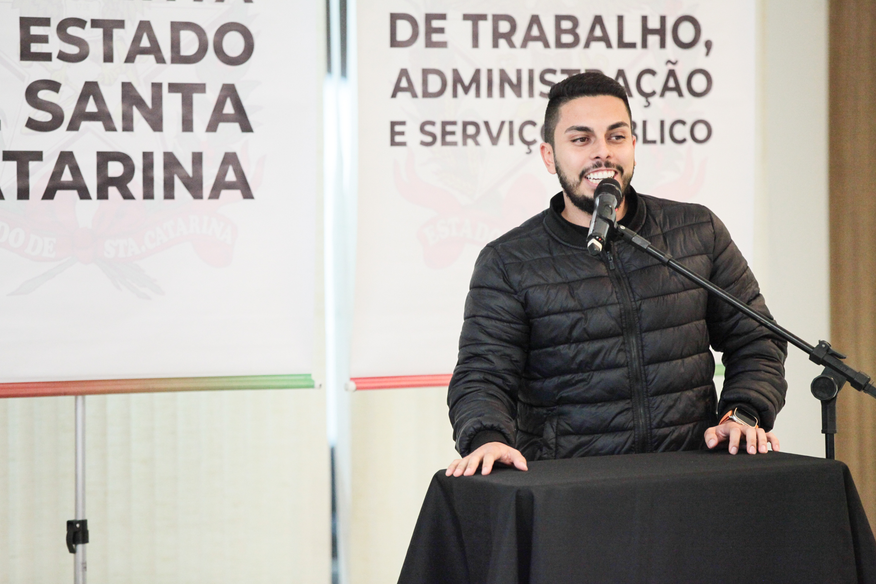 Audiência Pública para tratar da Situação do Sistema de Esgoto da Praia dos Ingleses