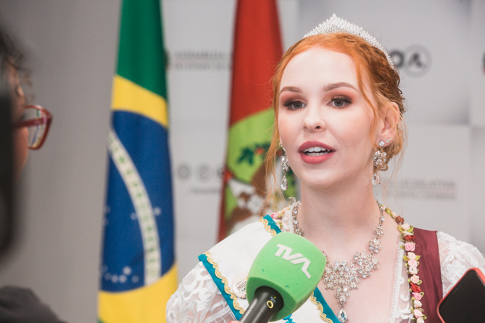Prefeito e Realeza de Timbó convidam para a Festa do Imigrante