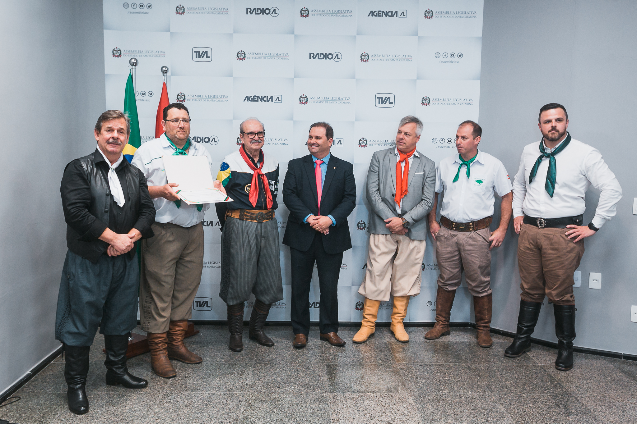 Moção de Aplauso - 50 anos Movimento Tradicionalista Gaúcho SC - Dep. Sérgio Guimarães