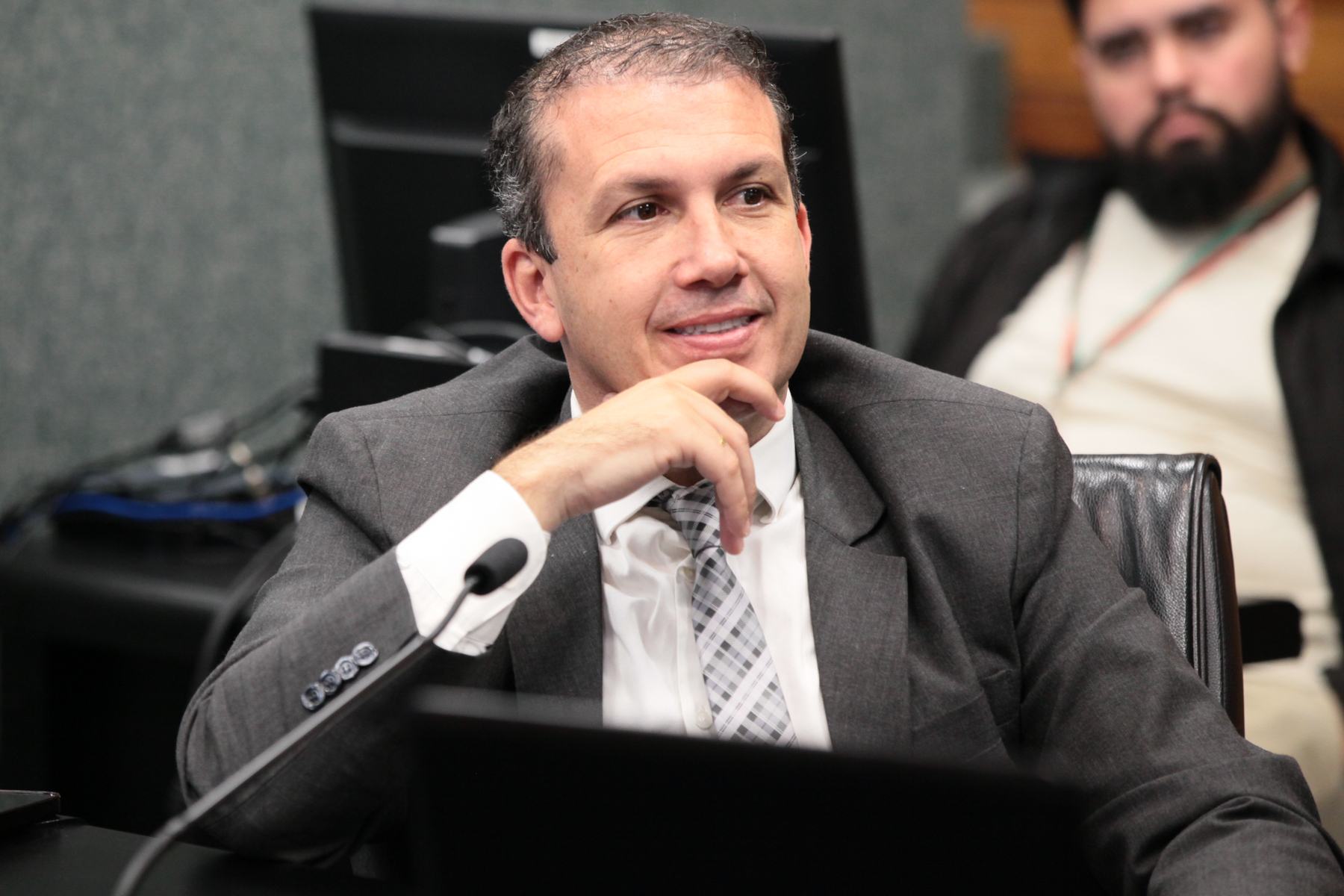 Comissão Especial do Regimento Interno da ALESC - Deputado Camilo Martins (Podemos)